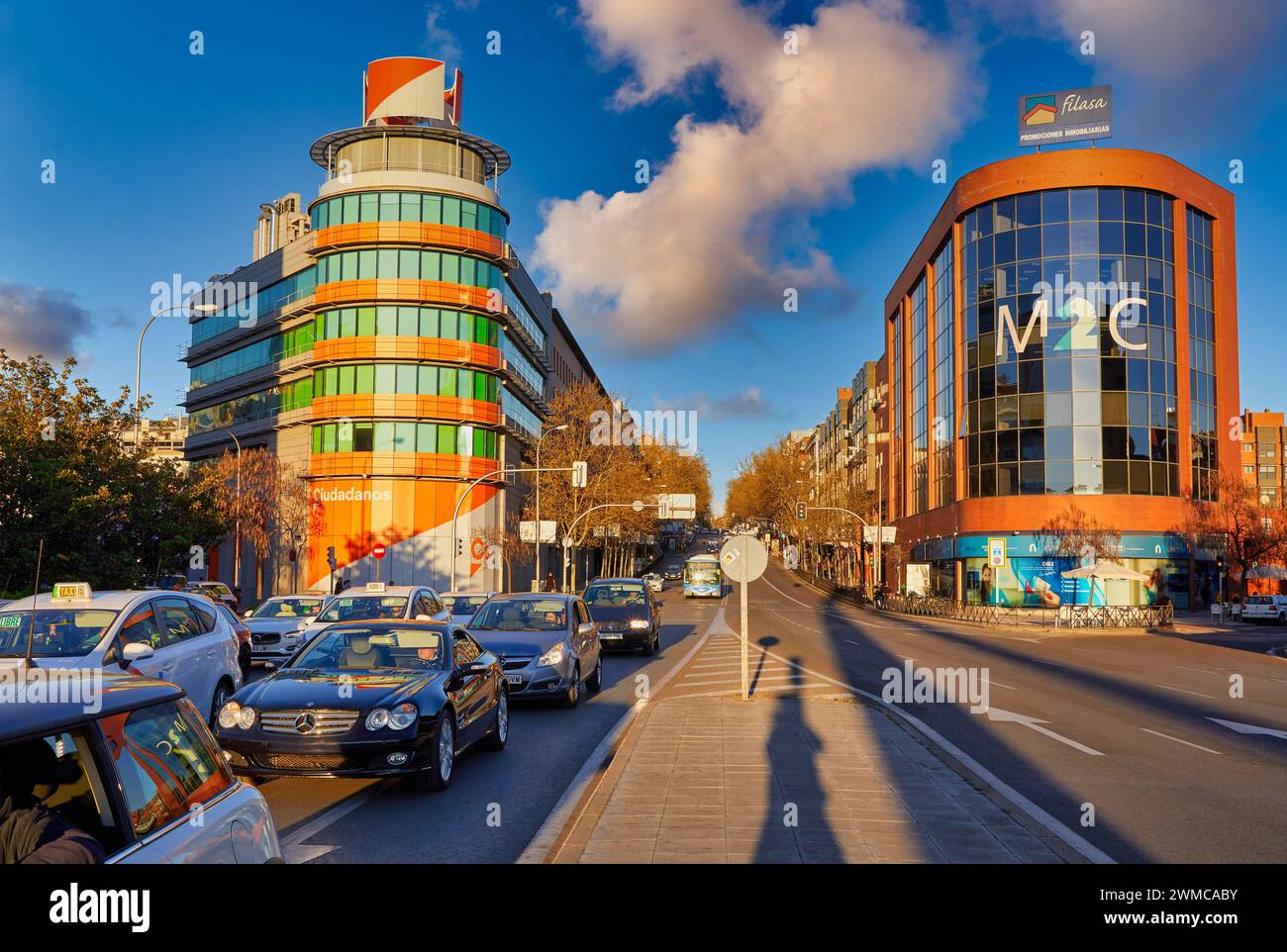 La rue Alcalá, pont de Las Ventas, Madrid, Spain, Europe Banque D'Images