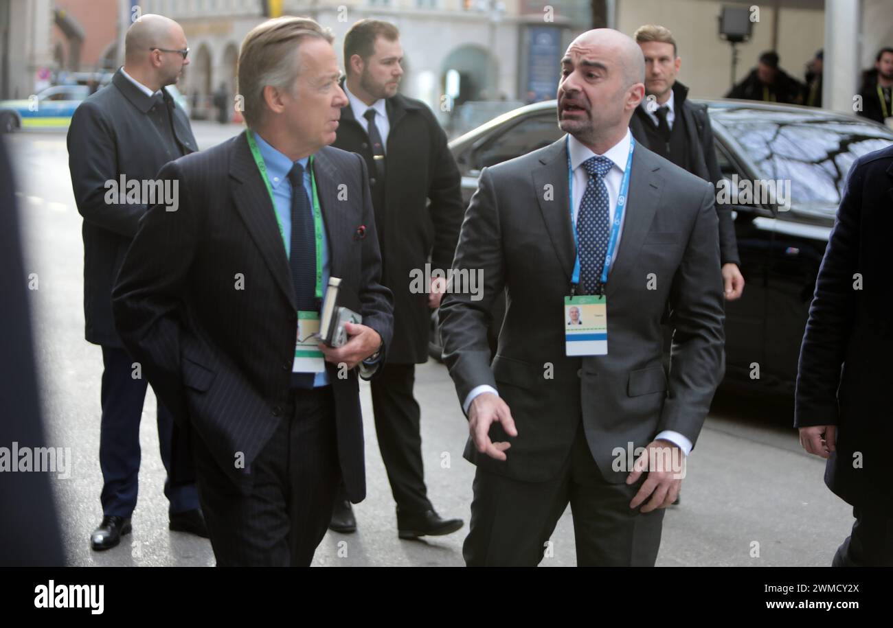 Der irakische Politiker Bafel Talabani rechts führt die Partei Patriotische Union Kurdistans PUK, eine kurdische Partei im Irak, an. Er ist Teilnehmer der Münchner Sicherheitskonferenz MSC 2024. Der irakische Politiker Bafel Talabani rechts führt die Partei Patriotische Union Kurdistans PUK, eine kurdische Partei im Irak, an. Er ist Teilnehmer der Münchner Sicherheitskonferenz MSC 2024. München Bayern Deutschland *** le politicien irakien Bafel Talabani, à droite, dirige l'Union patriotique du Kurdistan UPK, un parti kurde en Irak il participe à la conférence de Munich sur la sécurité MSC 2024 IR Banque D'Images