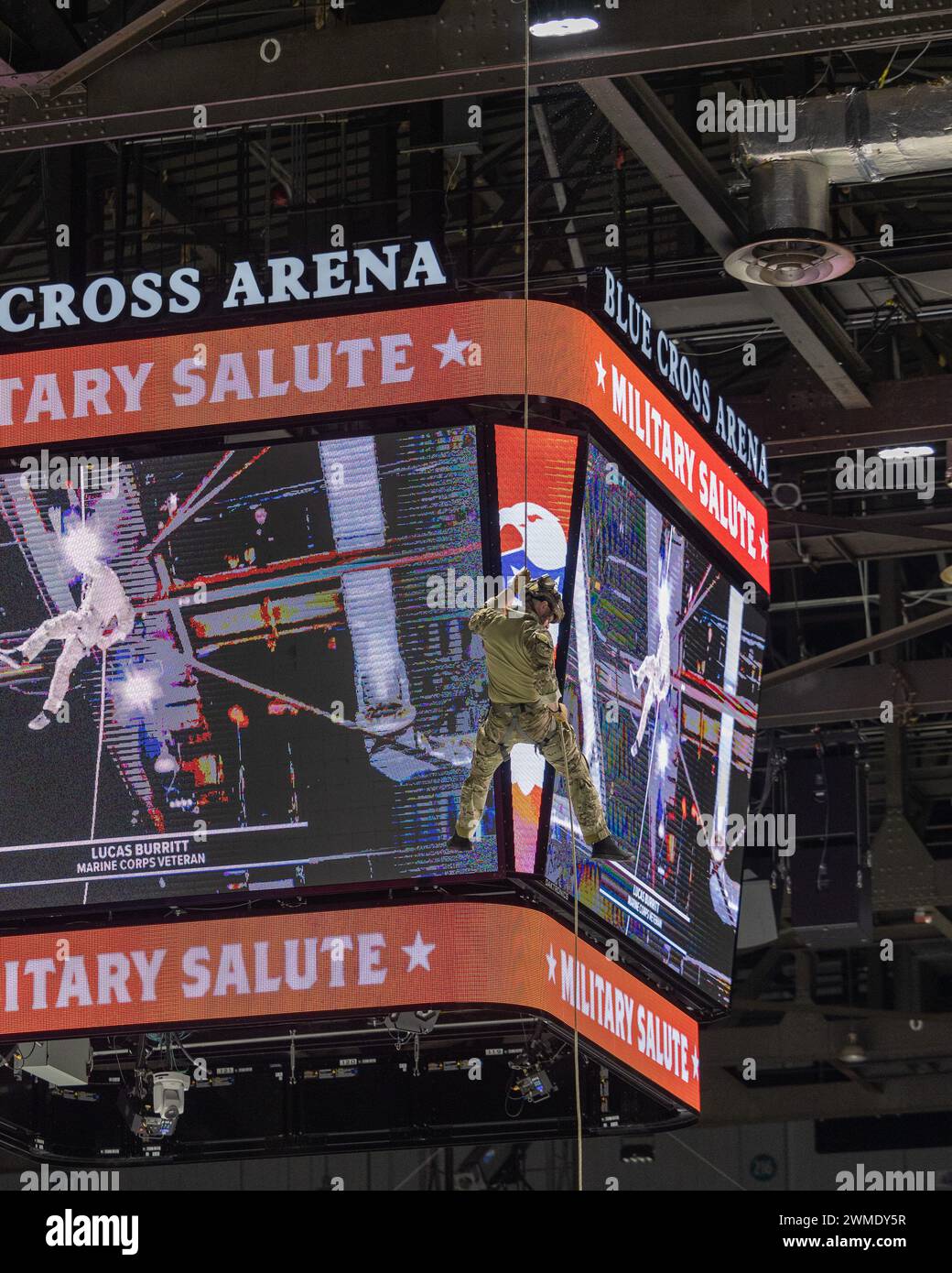 Rochester, New York, États-Unis. 16 février 2024. Les Américains de Rochester ont accueilli les Penguins de Wilkes barre Scranton lors d'un match de la Ligue américaine de hockey au Blue Cross Arena de Rochester, New York. (Jonathan Tenca/CSM). Crédit : csm/Alamy Live News Banque D'Images