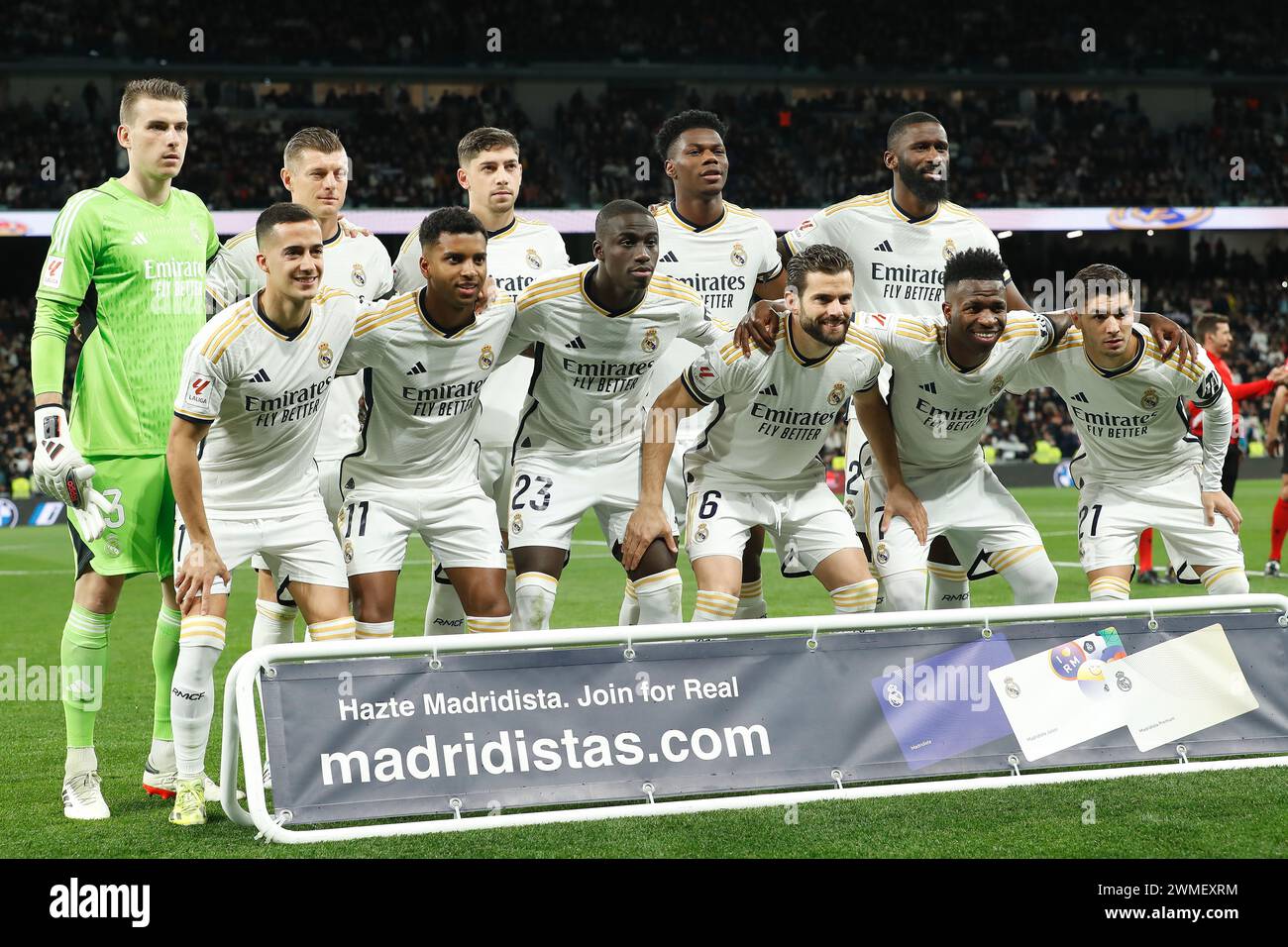 Madrid, Espagne. 25 février 2024. Real Madrid Team line-up (Real) Football/Soccer : Espagnol 'LaLiga EA Sports' match entre le Real Madrid CF 1-0 Sevilla FC à l'Estadio Santiago Bernabeu à Madrid, Espagne . Crédit : Mutsu Kawamori/AFLO/Alamy Live News Banque D'Images