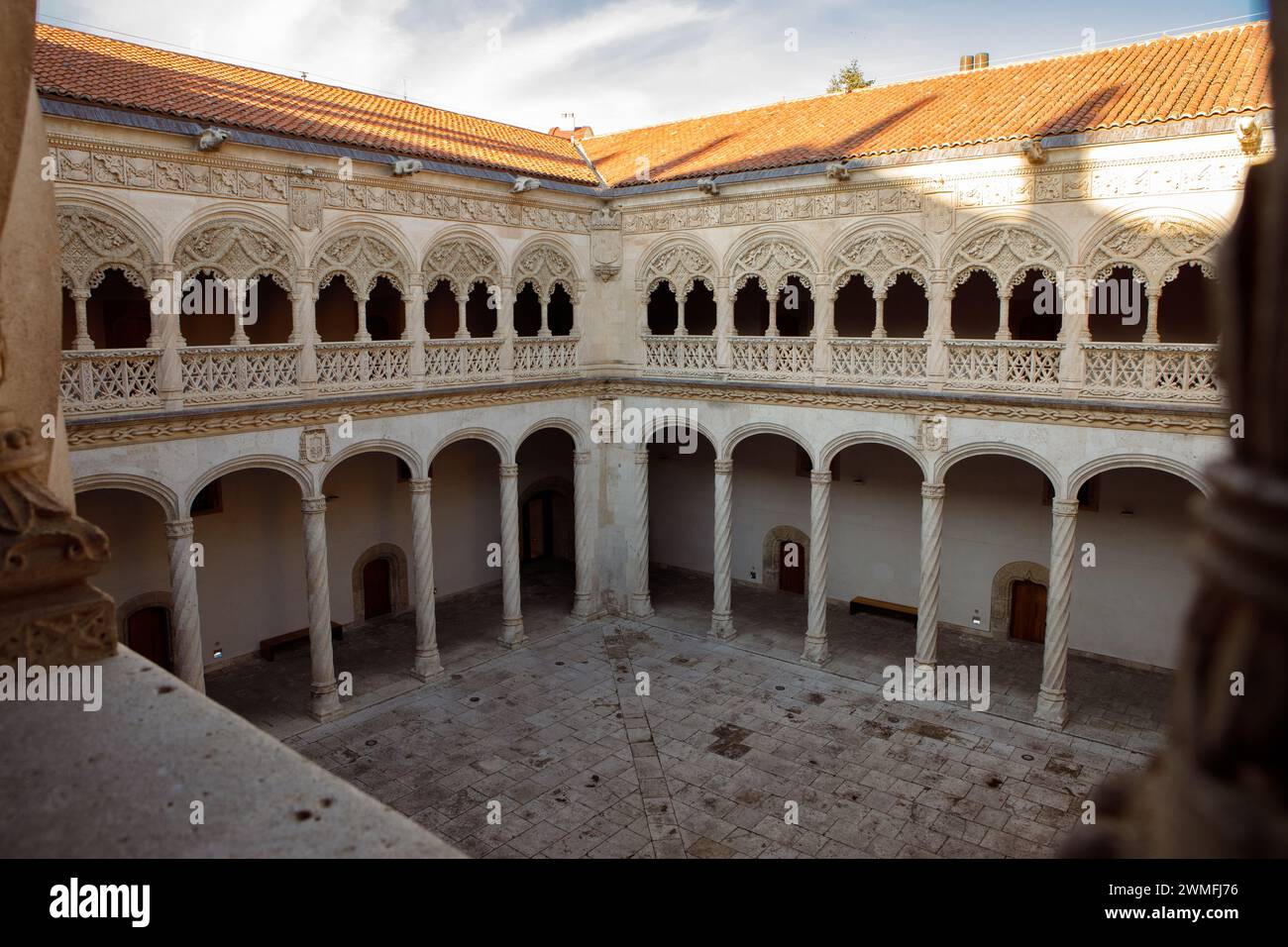 Valladolid, Espagne - 18 février 2024 : cloître du Musée national de la sculpture Banque D'Images