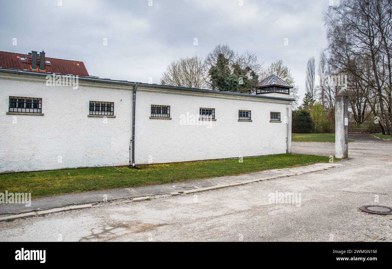 Aussenansicht auf das Lagergefängnis, auch Bunker genannt. (Dachau, Allemagne, 08.04.2023) Banque D'Images