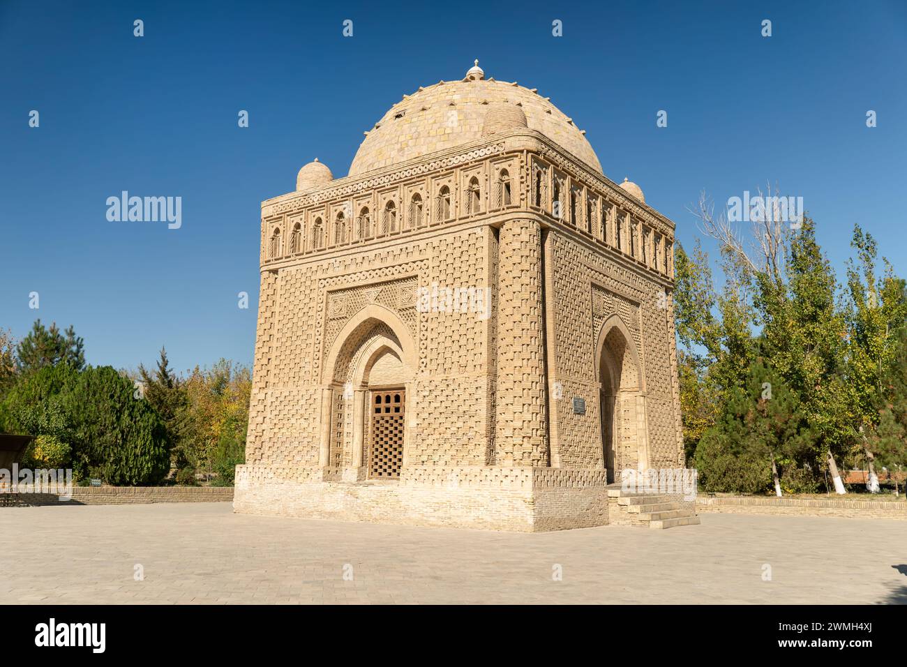 Vue imprenable sur le Mausolée Samanide à Boukhara, Ouzbékistan. L'ancien bâtiment est le seul monument survivant de l'ère samanide. Boukhara est un p. Banque D'Images