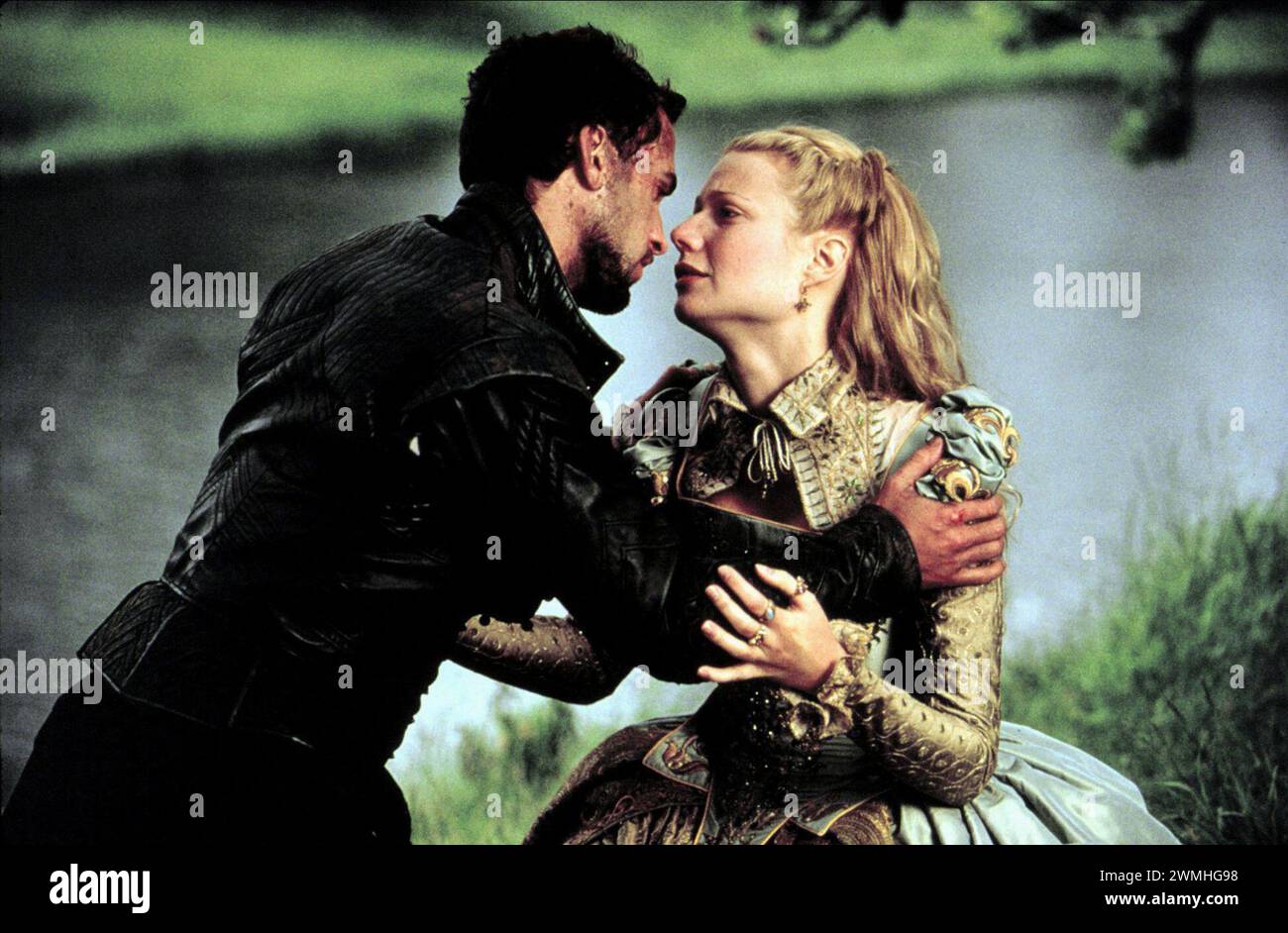 Shakespeare en amour Joseph Fiennes & Gwyneth Paltrow Banque D'Images