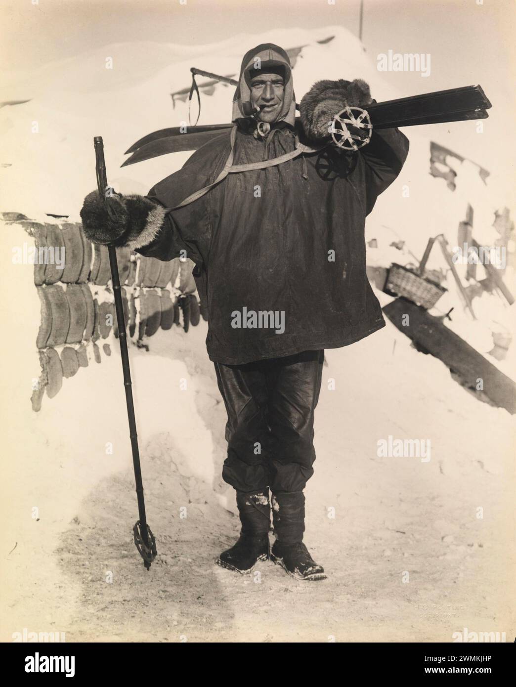 Maître Tom Crean. Portrait historique vintage de l'exploration antarctique de Scott par Herbert Ponting, 1911 Banque D'Images
