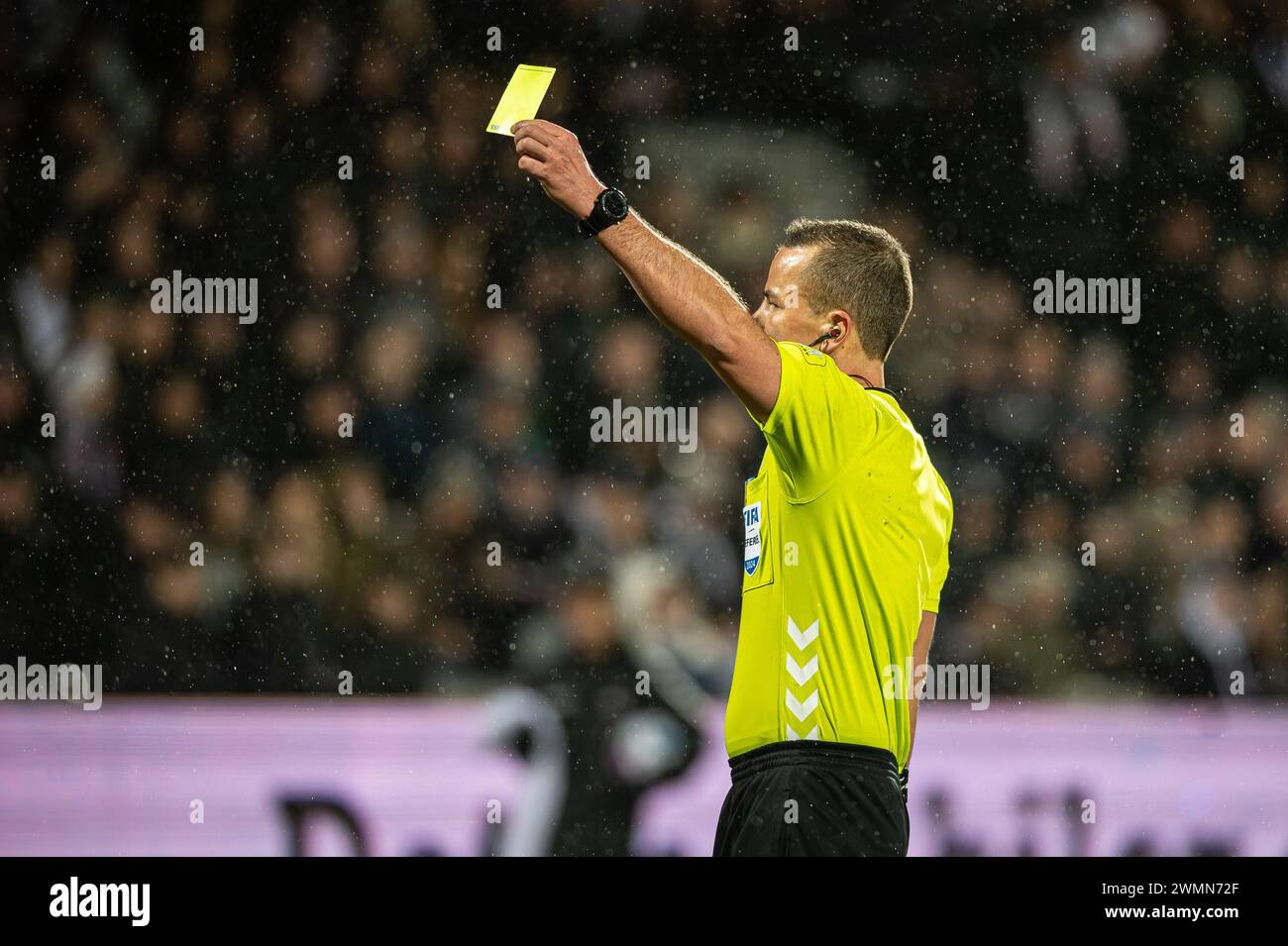 Aarhus, Danemark. 25 février 2024. Arbitre Morten Krogh vu lors du match de 3F Superliga entre Aarhus GF et FC Midtjylland au Ceres Park à Aarhus. (Crédit photo : Gonzales photo - Morten Kjaer). Banque D'Images