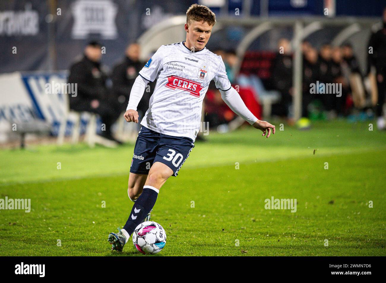 Aarhus, Danemark. 25 février 2024. Mathias Sauer (30) de AGF vu lors du match de 3F Superliga entre Aarhus GF et FC Midtjylland au Ceres Park à Aarhus. (Crédit photo : Gonzales photo - Morten Kjaer). Banque D'Images