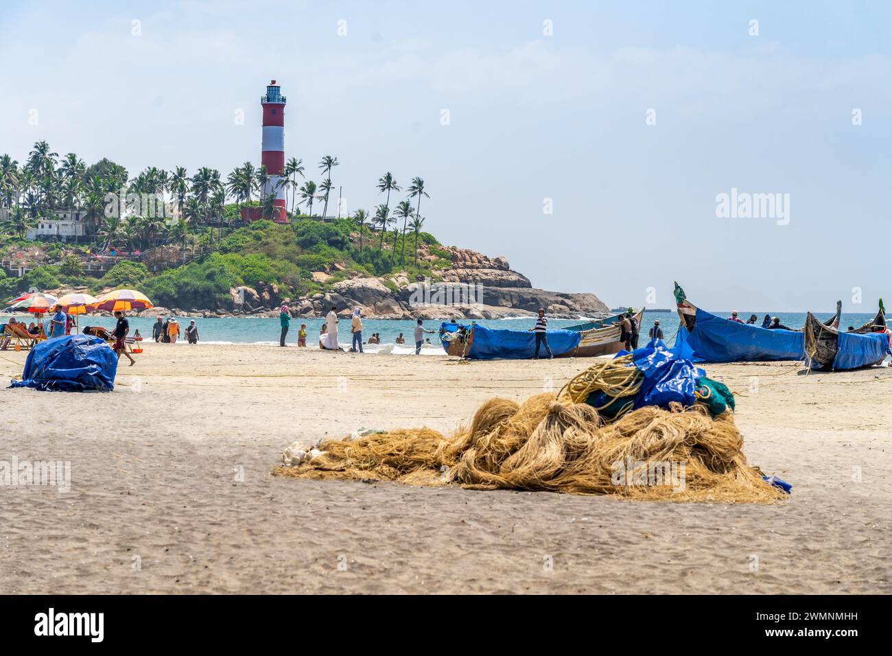 Kovalam est une plage de renommée internationale avec trois plages adjacentes en croissant. Il est un repaire favori des touristes depuis les années 1930 Banque D'Images