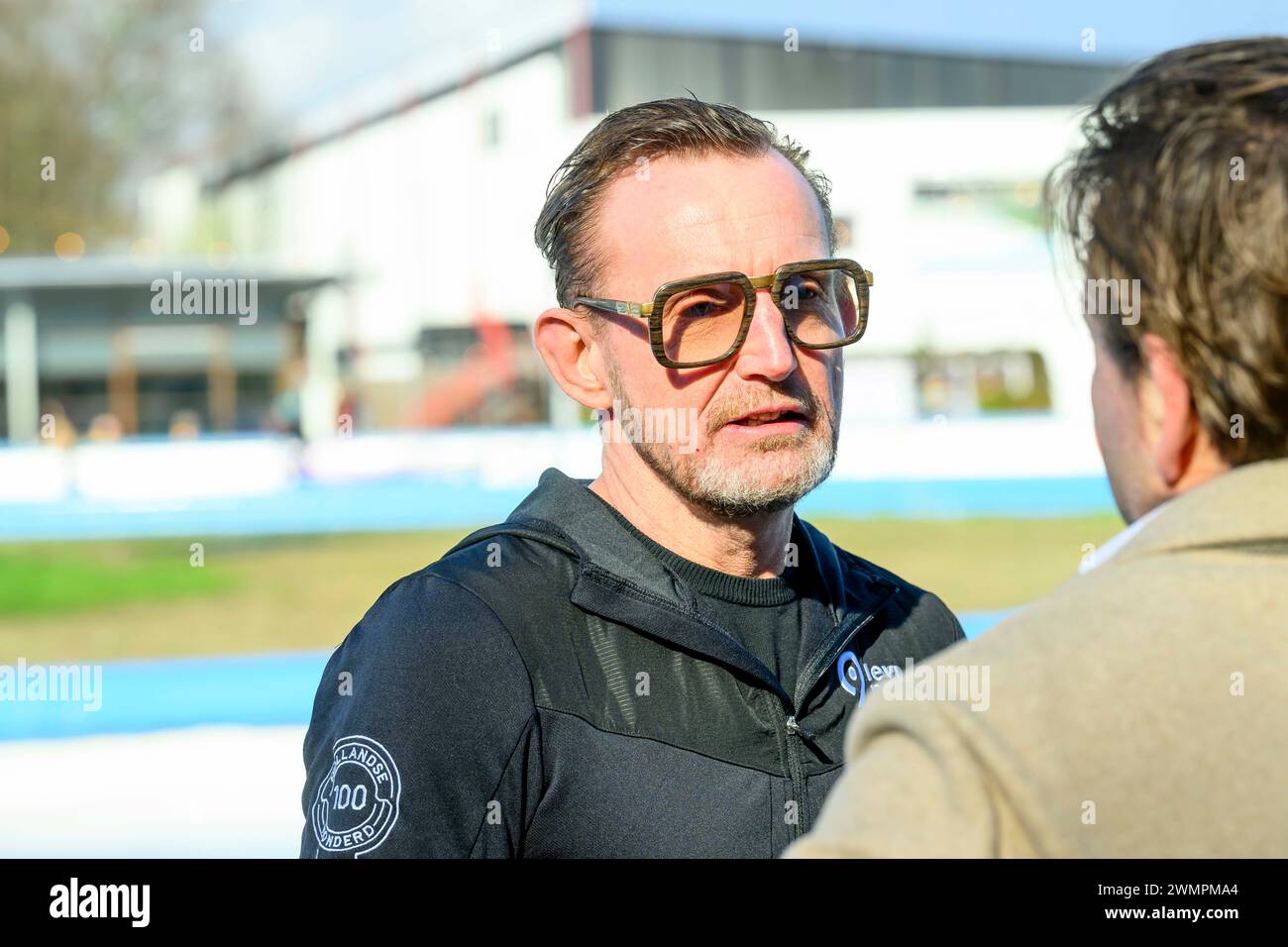 Amsterdam, Niederlande. 27 février 2024. Le Prince Bernhard van Oranje au Jaap Eden IJsbaan à Amsterdam, le 27 février 2024, pour assister au lancement de Lymph&Cos de Hollandse 100, une initiative de Bernhard van Oranje, s’engage à financer la recherche scientifique sur la nature et le traitement du lymphome crédit: Albert Nieboer/Netherlands OUT/point de vue OUT/dpa/Alamy Live News Banque D'Images