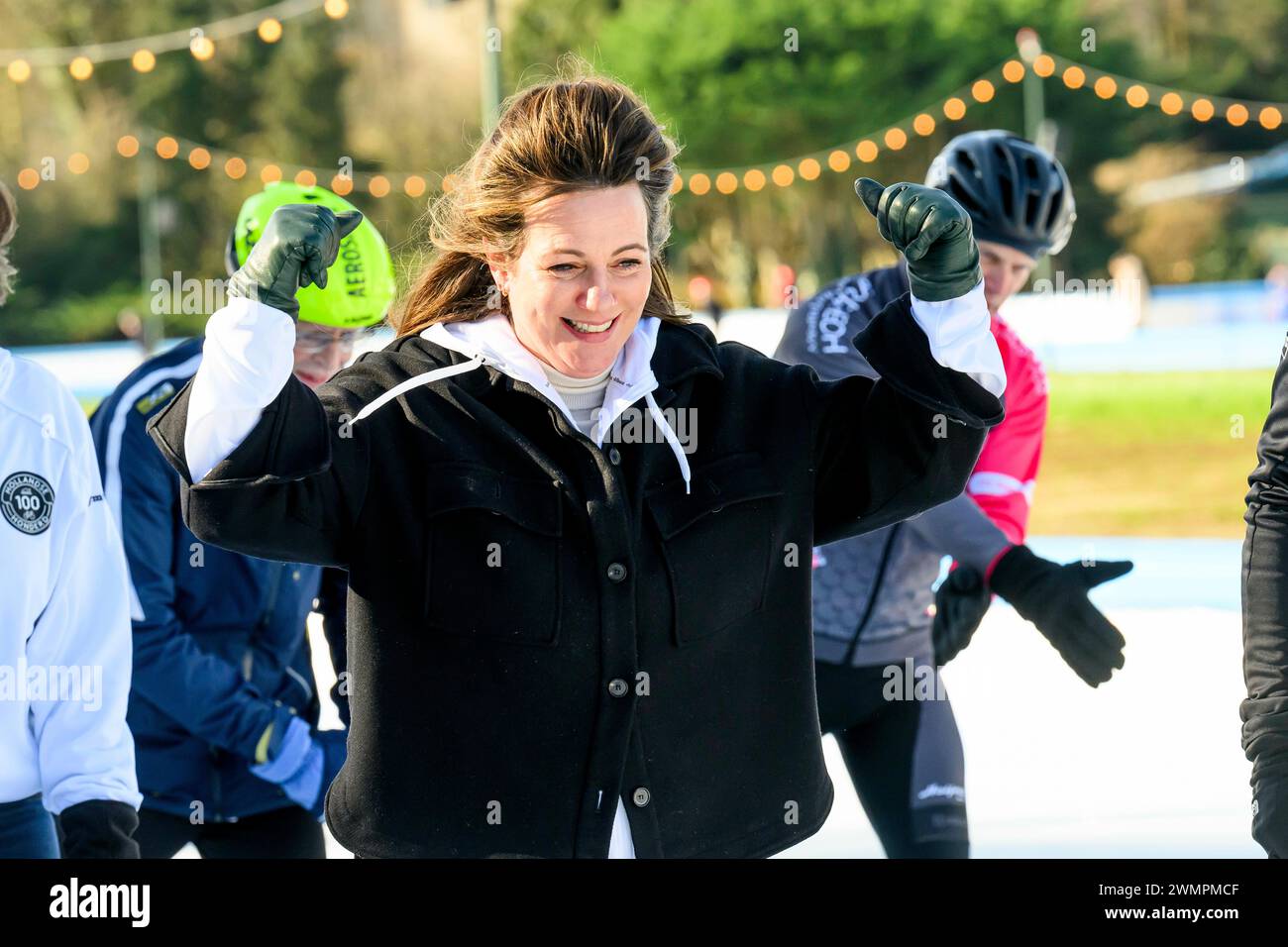 Amsterdam, Niederlande. 27 février 2024. La princesse Annette van Oranje au Jaap Eden IJsbaan à Amsterdam, le 27 février 2024, pour assister au coup d’envoi de Lymph&Cos de Hollandse 100, une initiative de Bernhard van Oranje, s’engage à financer la recherche scientifique sur la nature et le traitement du lymphome crédit: Albert Nieboer/Netherlands OUT/point de vue OUT/dpa/Alamy Live News Banque D'Images