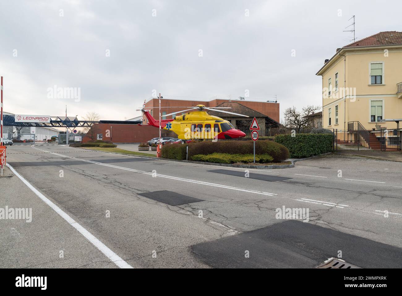 Leonardo S.p.A., multinationale italienne spécialisée dans l'aérospatiale, la défense, la sécurité. C'est l'un des plus grands entrepreneurs de défense au monde Banque D'Images