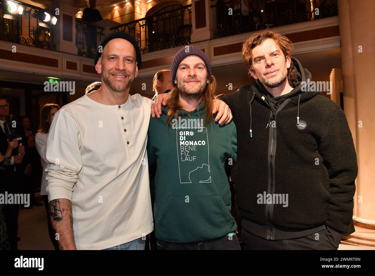 Sportfreunde Stiller mit Peter Brugger, Florian Weber und Ruediger Linhof BEI der Gala zur Verleihung der Best Brands Awards AM 27.02.2024 im Hotel Ba Banque D'Images