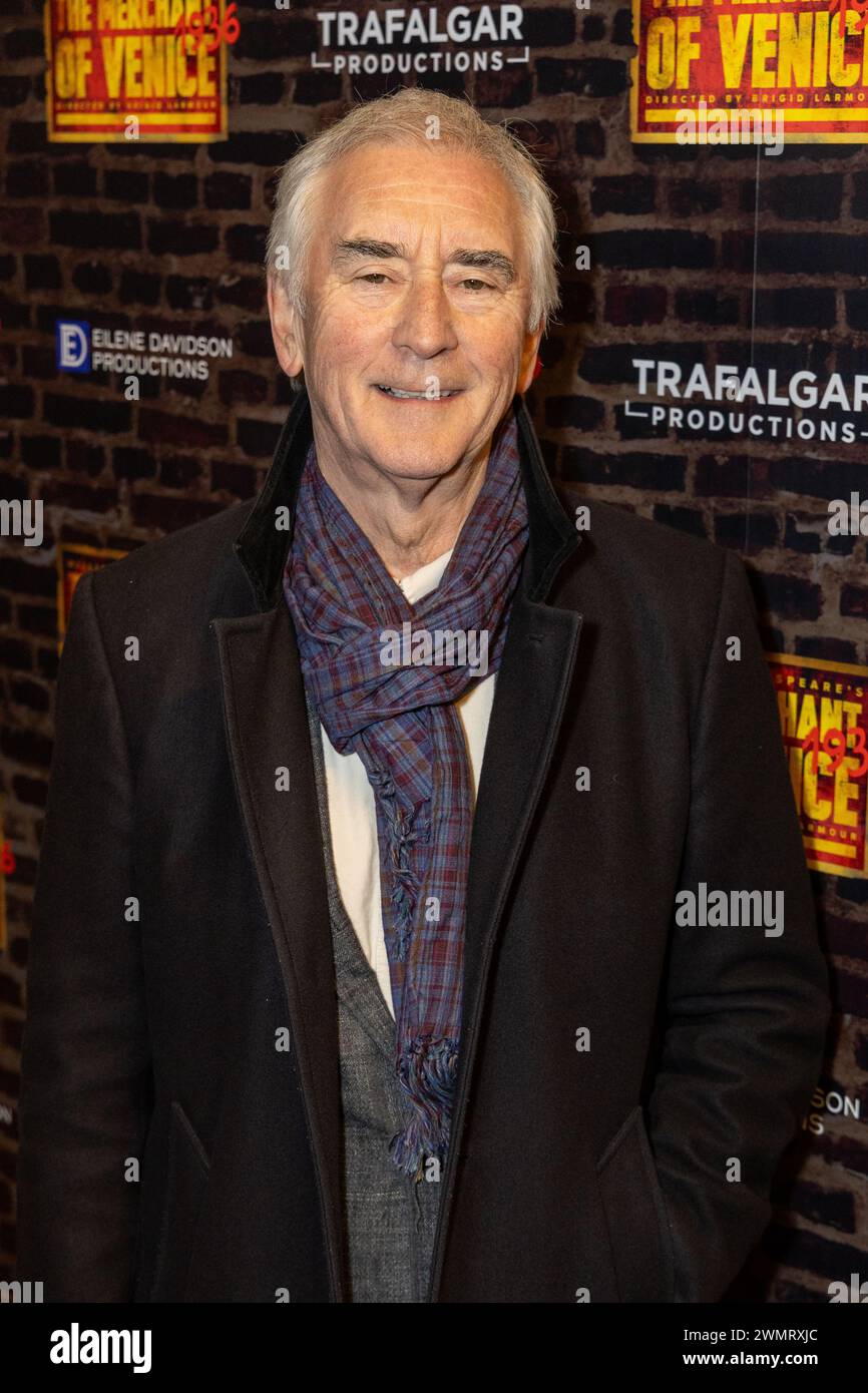 Londres, Royaume-Uni. 27 février 2024. Denis Lawson assiste à la soirée presse du marchand de Venise 1936 au Criterion Theatre de Londres. (Photo de Phil Lewis/SOPA images/SIPA USA) crédit : SIPA USA/Alamy Live News Banque D'Images