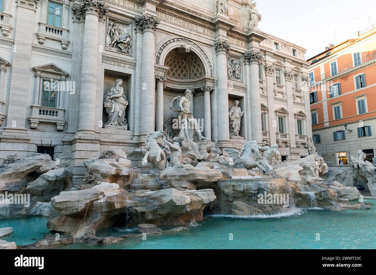 Beaux « points de vue » de la Fontaine de Trevi (Fontana di Trevi) à Rome, Province du Latium, Italie. Banque D'Images
