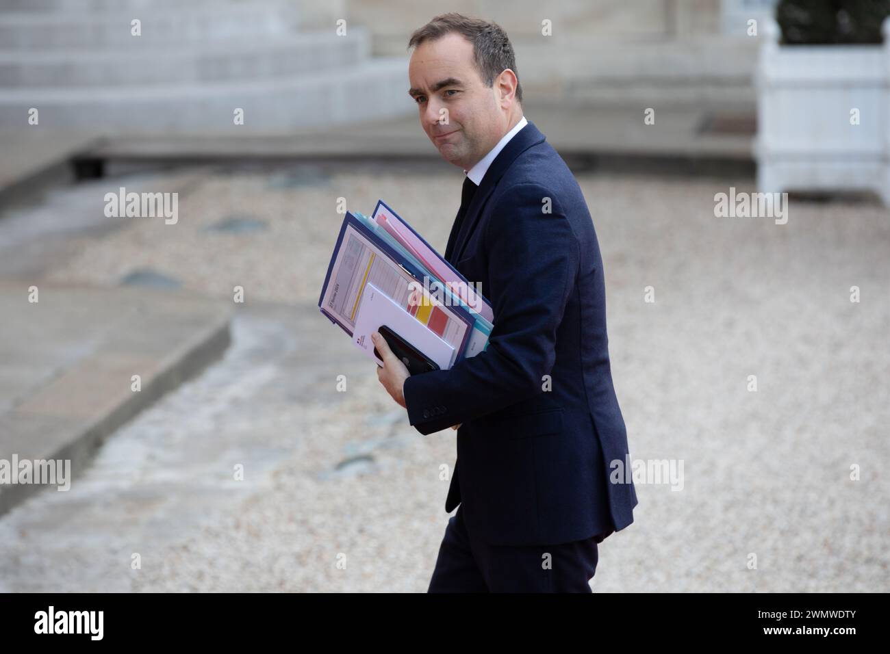 Paris, France, mardi 27 février 2024, M. Sébastien Lecornu, ministre des Forces armées françaises, crédit François Loock / Alamy Live News Banque D'Images