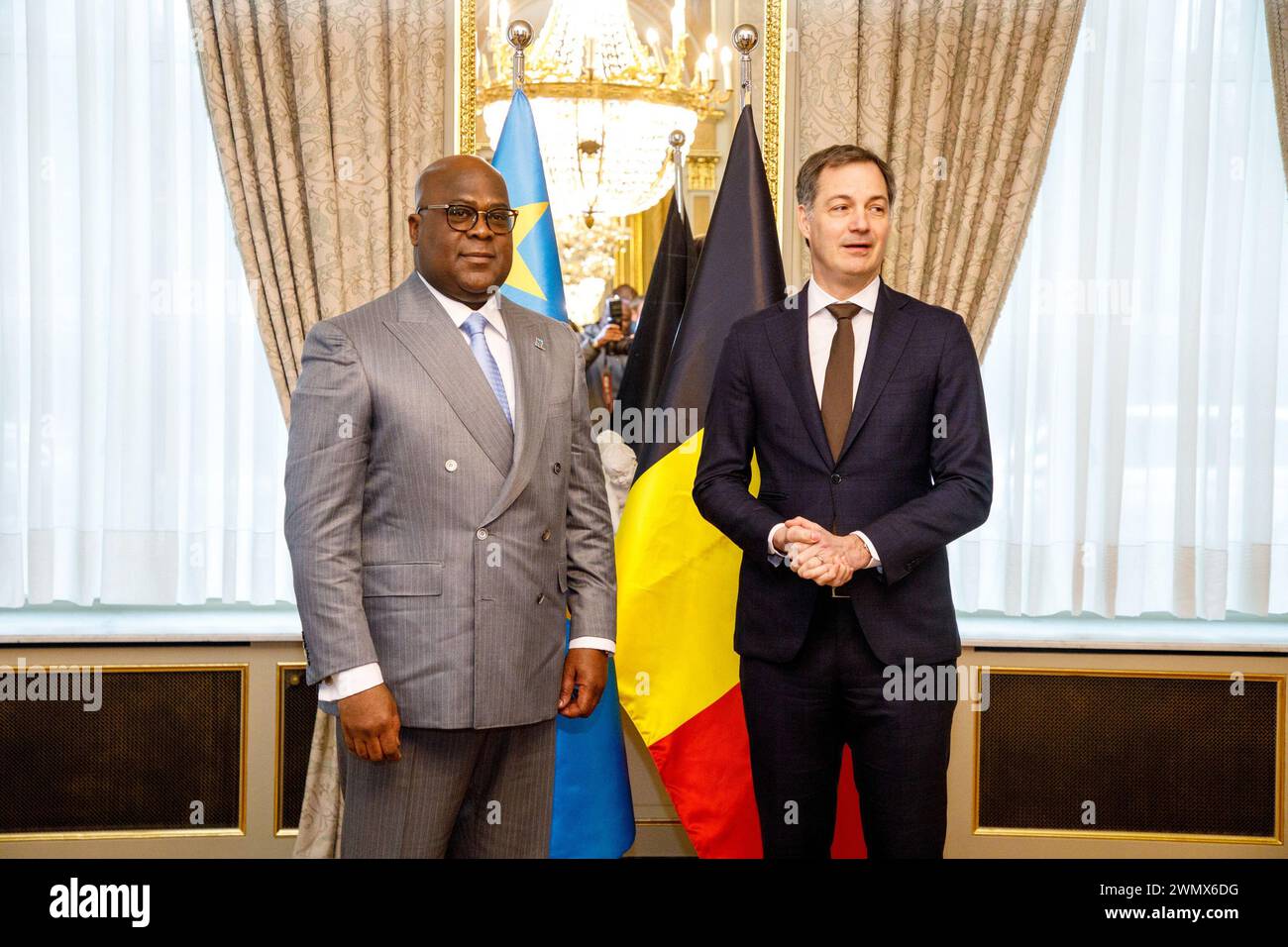 Bruxelles, Belgique. 28 février 2024. Le président de la RDC, Felix Tshisekedi, et le premier ministre Alexander de Croo posent pour la photo officielle avant une rencontre bilatérale entre le premier ministre belge et le président congolais au cabinet du premier ministre, mercredi 28 février 2024 à Bruxelles. BELGA PHOTO HATIM KAGHAT crédit : Belga News Agency/Alamy Live News Banque D'Images