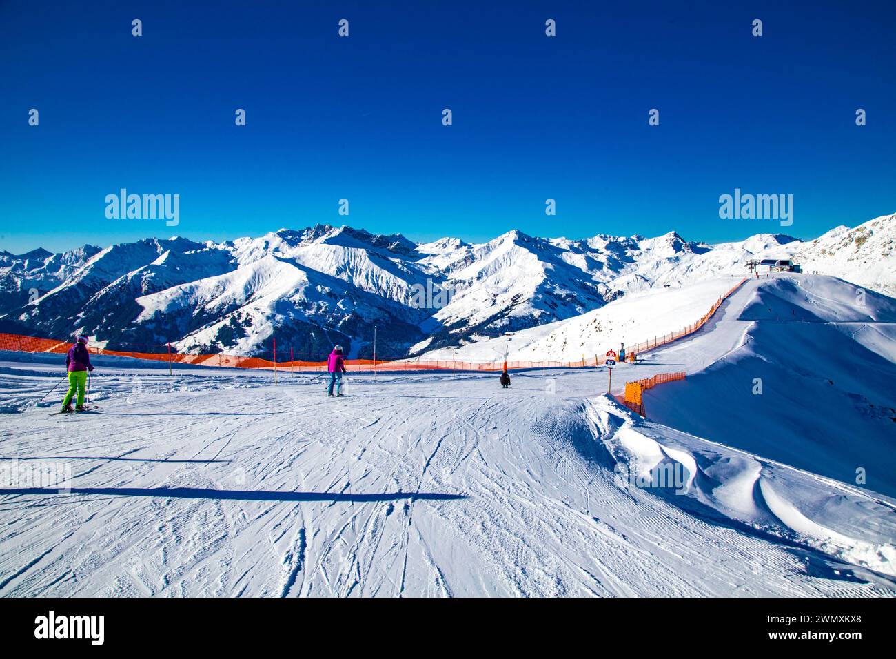 Piste de ski de Rastkogel, domaine skiable de Penken, Mayrhofen, Zillertal, Tyrol Banque D'Images