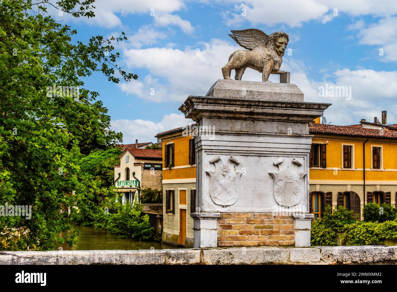 Markus-Loewe, vieille ville médiévale, Portogruaro, Vénétie, Frioul, Italie, Portogruaro, Vénétie, Italie Banque D'Images