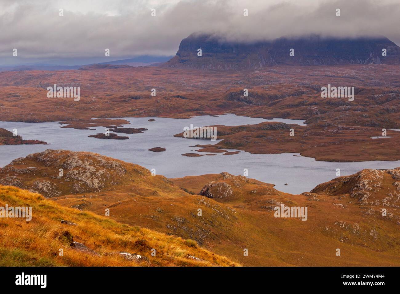 Royaume-Uni, Écosse, Highlands, North Coast 500 route, vue sur les Highlands depuis Stac Pollaidh Banque D'Images