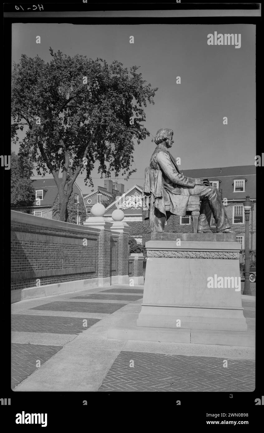 Statue de Charles Sumner, Cambridge. Statue de Charles Sumner, Cambridge Banque D'Images Statue de Charles Sumner, Cambridge. Statue de Charles Sumner, Cambridge Banque D'Images