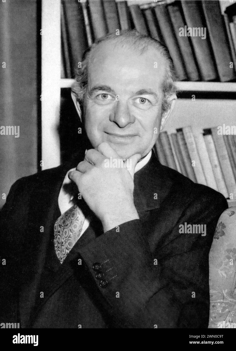 Linus Pauling. Portrait du chimiste américain et militant pour la paix, Linus Carl Pauling (1901-1994), 1955 Banque D'Images