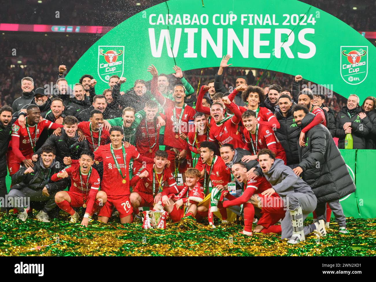 25 février 2024 - Chelsea v Liverpool - finale de la Coupe de Carabao - stade de Wembley. Liverpool célèbre avoir remporté la Carabao Cup 2024. Photo : Mark pain/Alamy Banque D'Images
