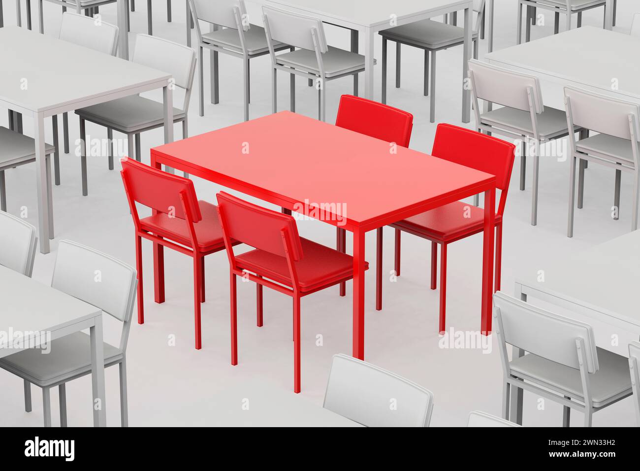 Table et chaises rouges uniques parmi d'autres grises dans le restaurant Banque D'Images