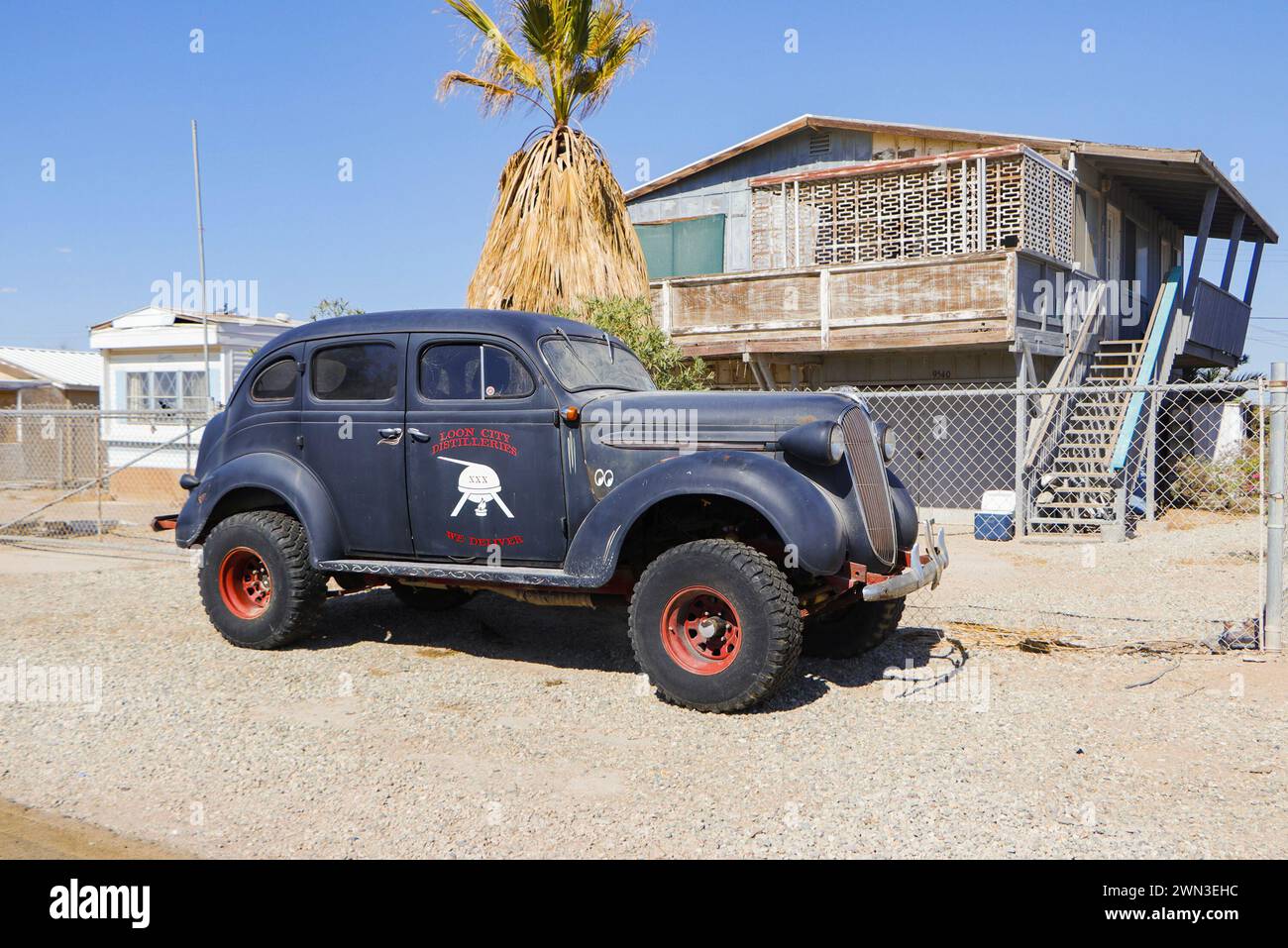 Vintage restauré 1937 Plymouth 4x4 à Bombay Beach près de Salton Sea california USA Banque D'Images