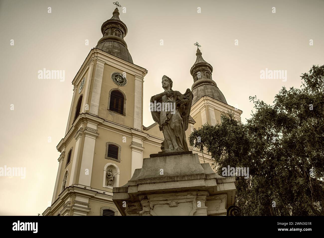 Église cistercienne de St.Bernard à Eger, Hongrie. Photo de haute qualité Banque D'Images