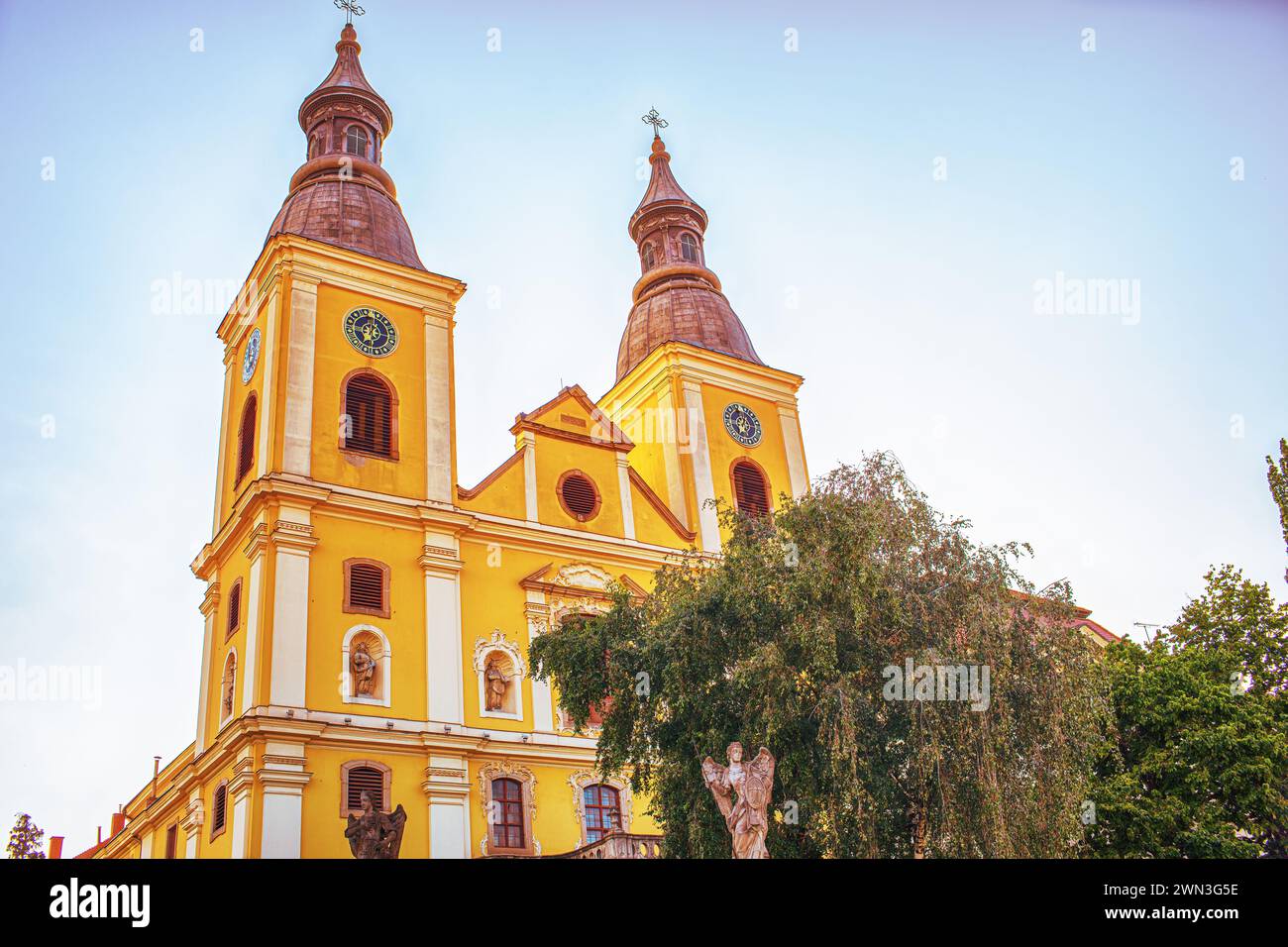 Église cistercienne de St.Bernard à Eger, Hongrie. Photo de haute qualité Banque D'Images