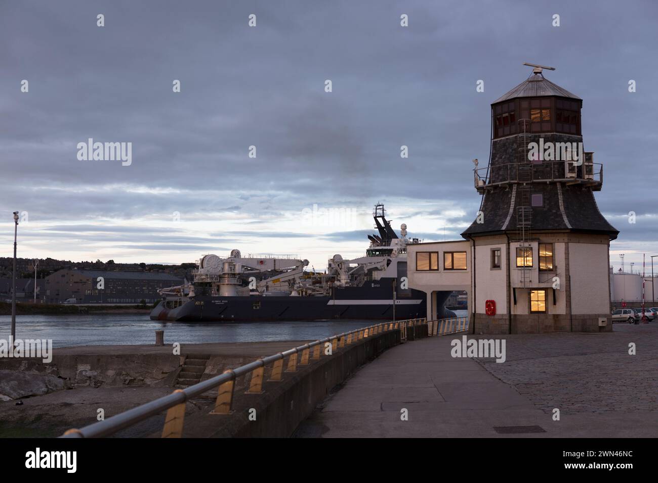 Royaume-Uni, Écosse, Aberdeen, la maison ronde historique à l'entrée du port d'Abderdeen. Banque D'Images