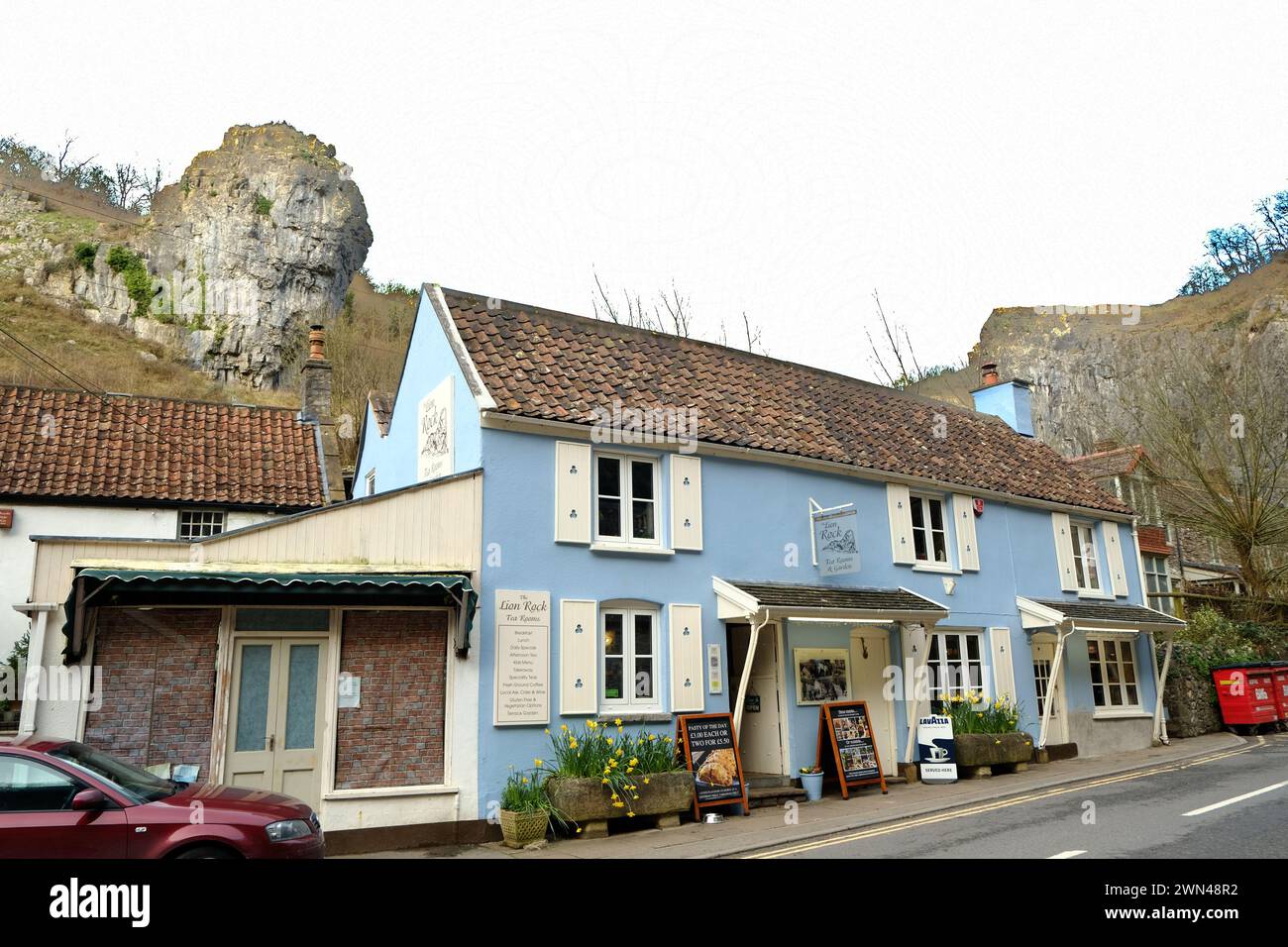 Février 2024 - Lion Rock et Lion Rock Café à Cheddar gorge, Somerset, Angleterre, Royaume-Uni. Banque D'Images