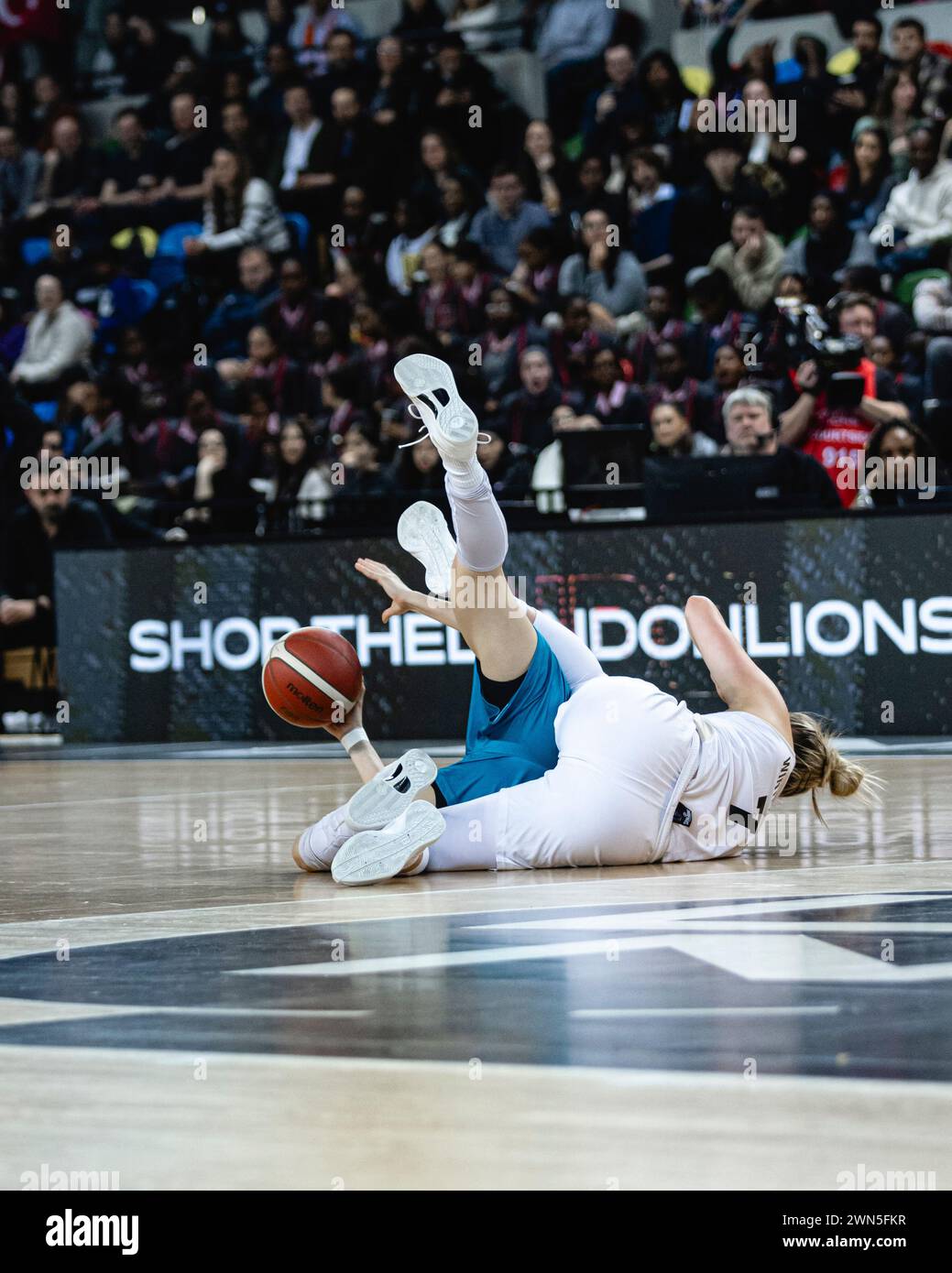 Les Lions de Londres battent Kayseri Basketbol dans la deuxième manche des quarts de finale de l'EurocupWomen et progressent vers les demi-finales. Copperbox Arena, Londres, 28 février 2024. copyright caroljmoir/alamy Banque D'Images