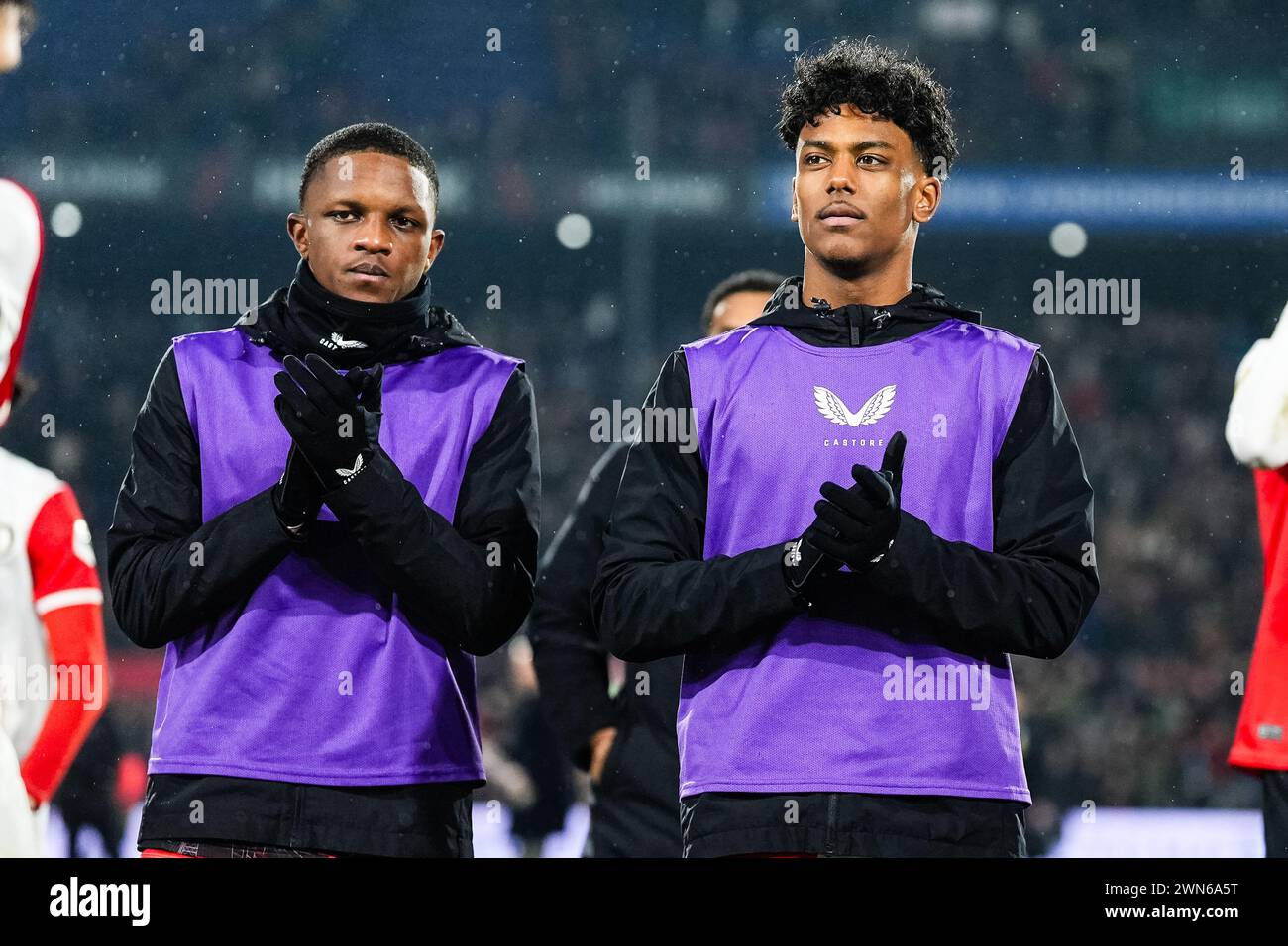 Rotterdam, pays-Bas. 29 février 2024. Rotterdam - Givairo Lire de Feyenoord, Jaden Slory de Feyenoord lors du match opposant Feyenoord contre FC Groningen au Stadion Feijenoord de Kuip le 29 février 2024 à Rotterdam, pays-Bas. Crédit : Box to Box Pictures/Alamy Live News Banque D'Images