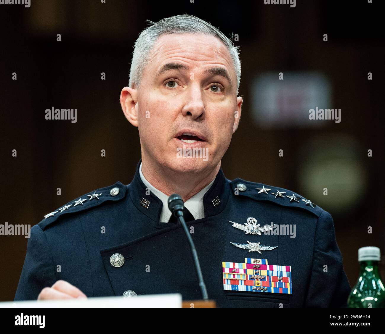 Washington, États-Unis. 29 février 2024. Le général Stephen Whiting, USSF, commandant du United States Space Command, s'exprimant lors d'une audience du comité des services armés du Sénat au Capitole des États-Unis. Crédit : SOPA images Limited/Alamy Live News Banque D'Images