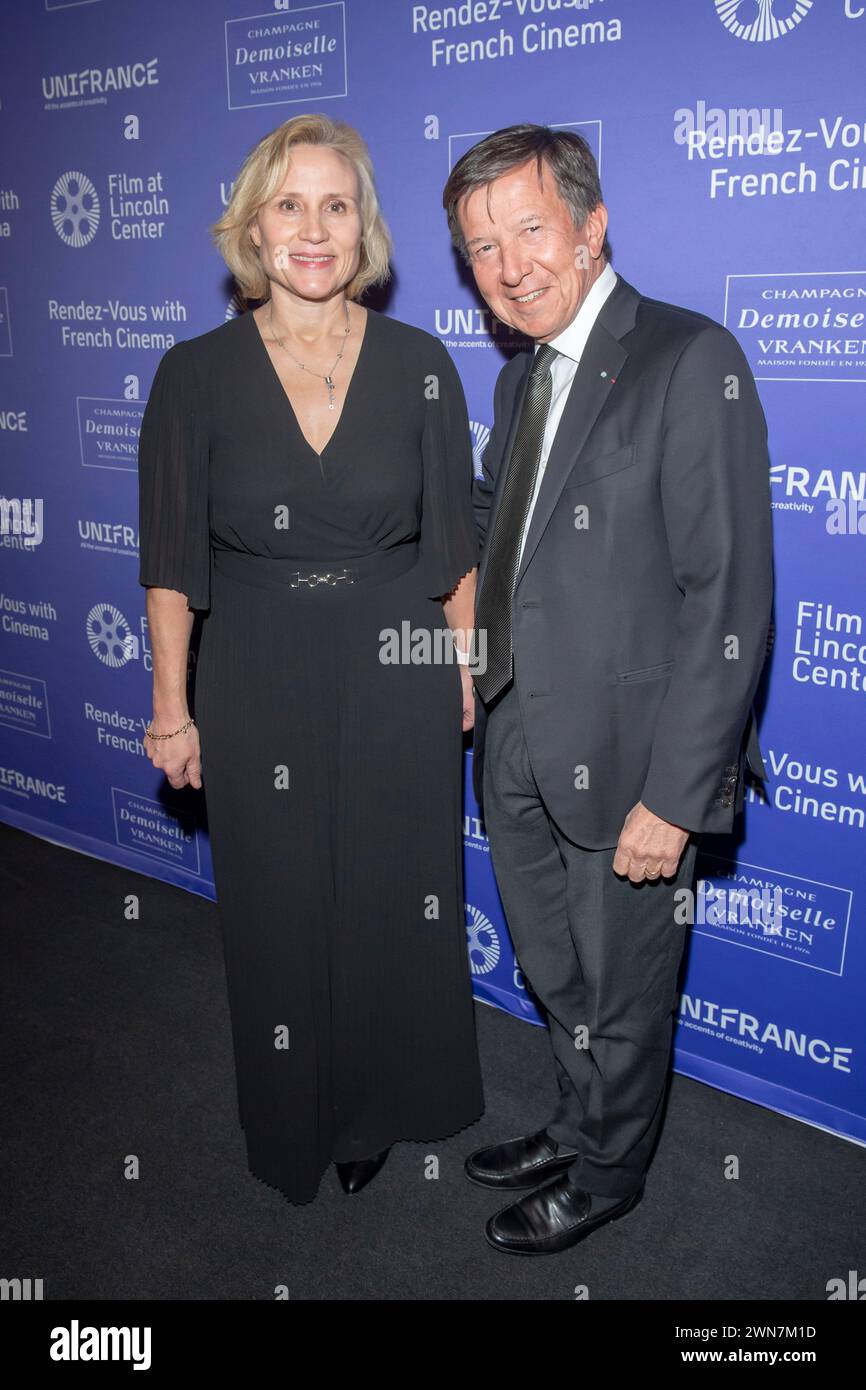 New York, États-Unis. 29 février 2024. (G-d) Daniela Elstner et Gilles Pélisson assistent à la soirée d’ouverture du 29e rendez-vous avec French Cinema Showcase au Walter Reade Theater de New York. Crédit : SOPA images Limited/Alamy Live News Banque D'Images