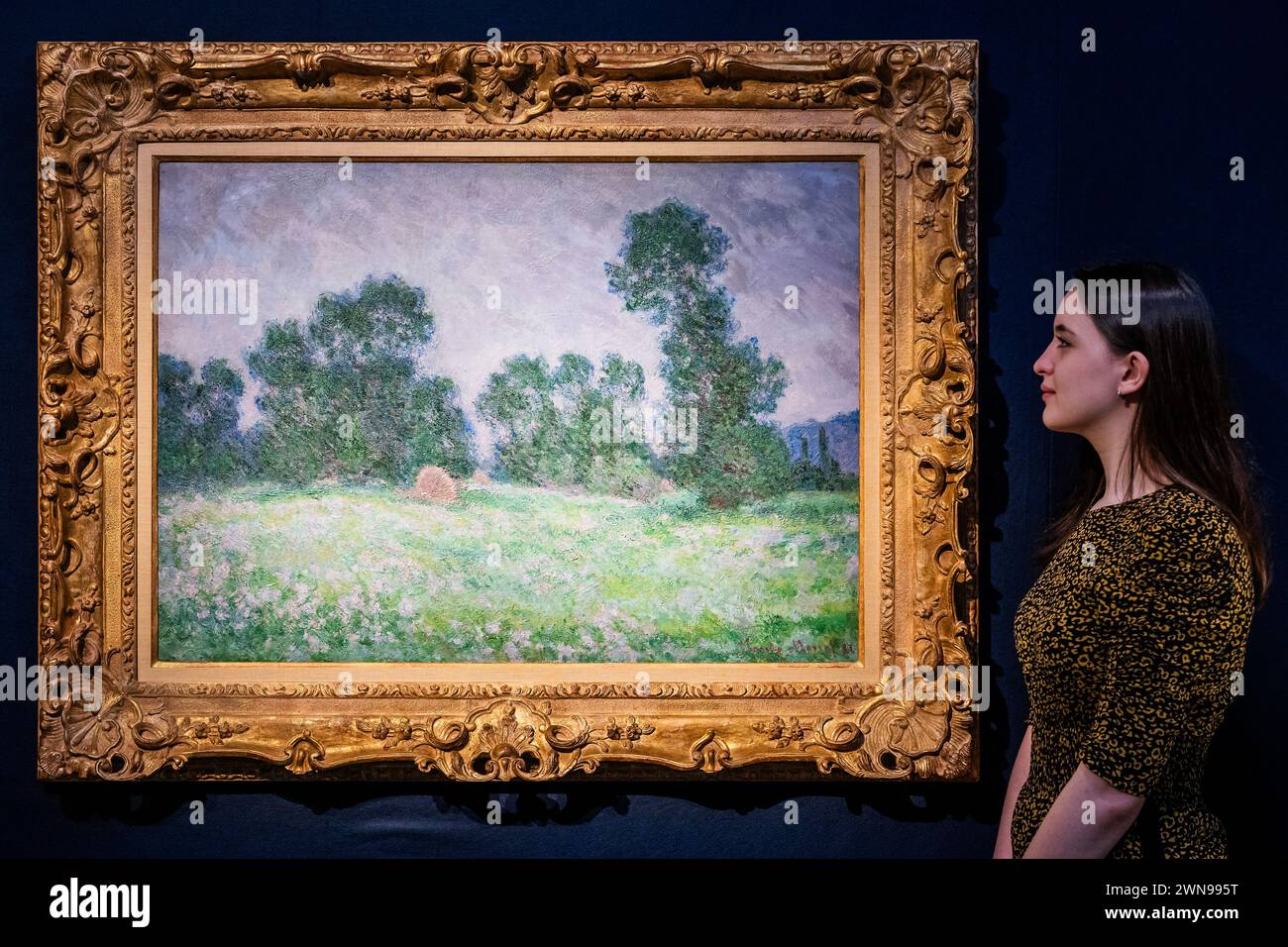 Londres, Royaume-Uni. 1er mars 2024. Prairie fleurie à Giverny de Claude Monet, 1890, estimation : GBP 5 500 000 - GBP 8 500 000 - Un aperçu du XXe/XXIe siècle : London Evening Sale et The Art of the Surreal Evening Sale qui comprennent 112 lots, plus de la moitié apparaissant pour la première fois aux enchères, chez Christies à Londres. Les ventes ont lieu en mars. Crédit : Guy Bell/Alamy Live News Banque D'Images