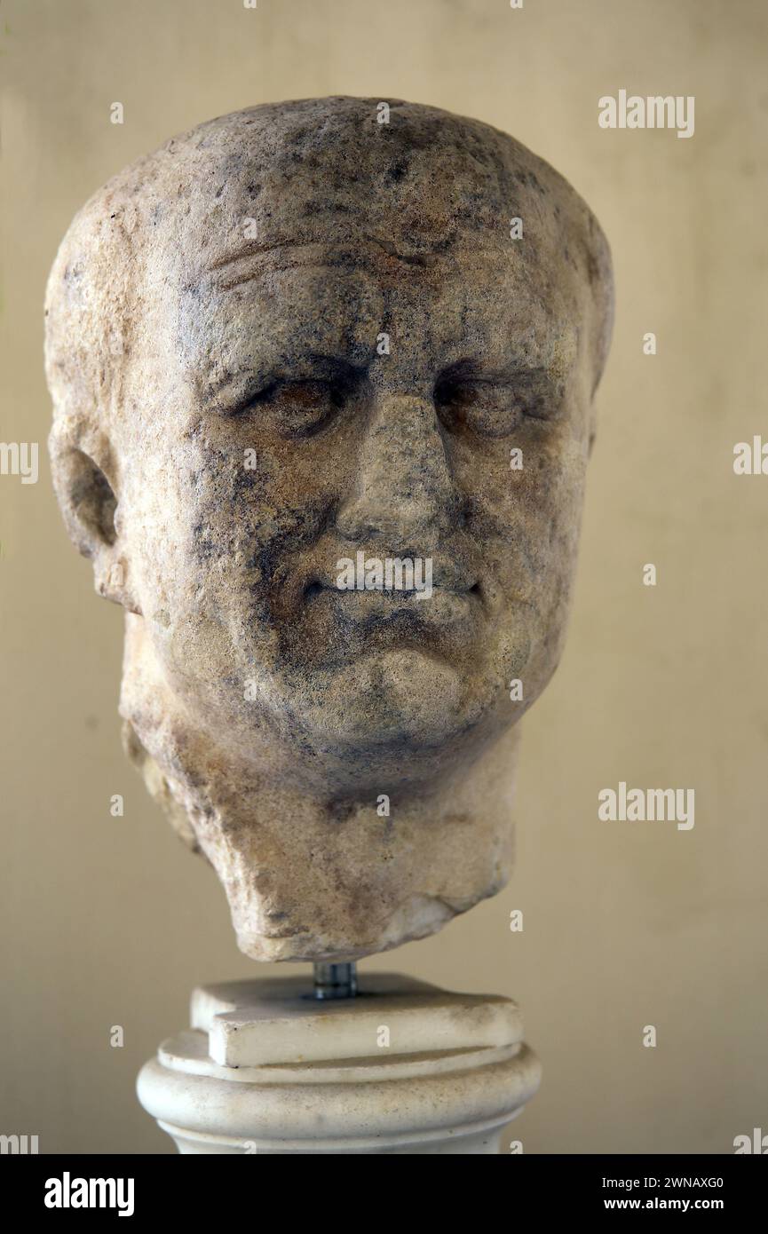 Portrait de l'empereur romain Vespasien (24-79). Musée national romain (Thermes de Dioclétien). Rome. Italie. Banque D'Images