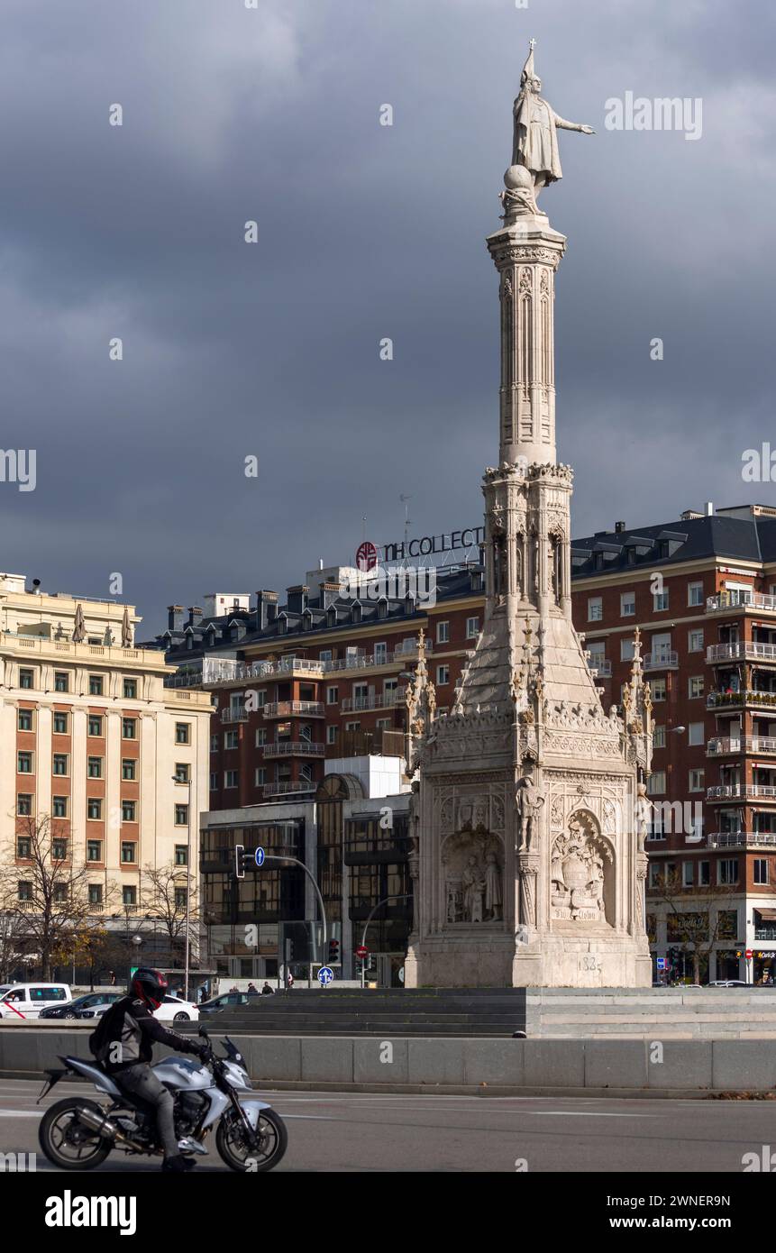 Monumento a Colón. Madrid. España Banque D'Images
