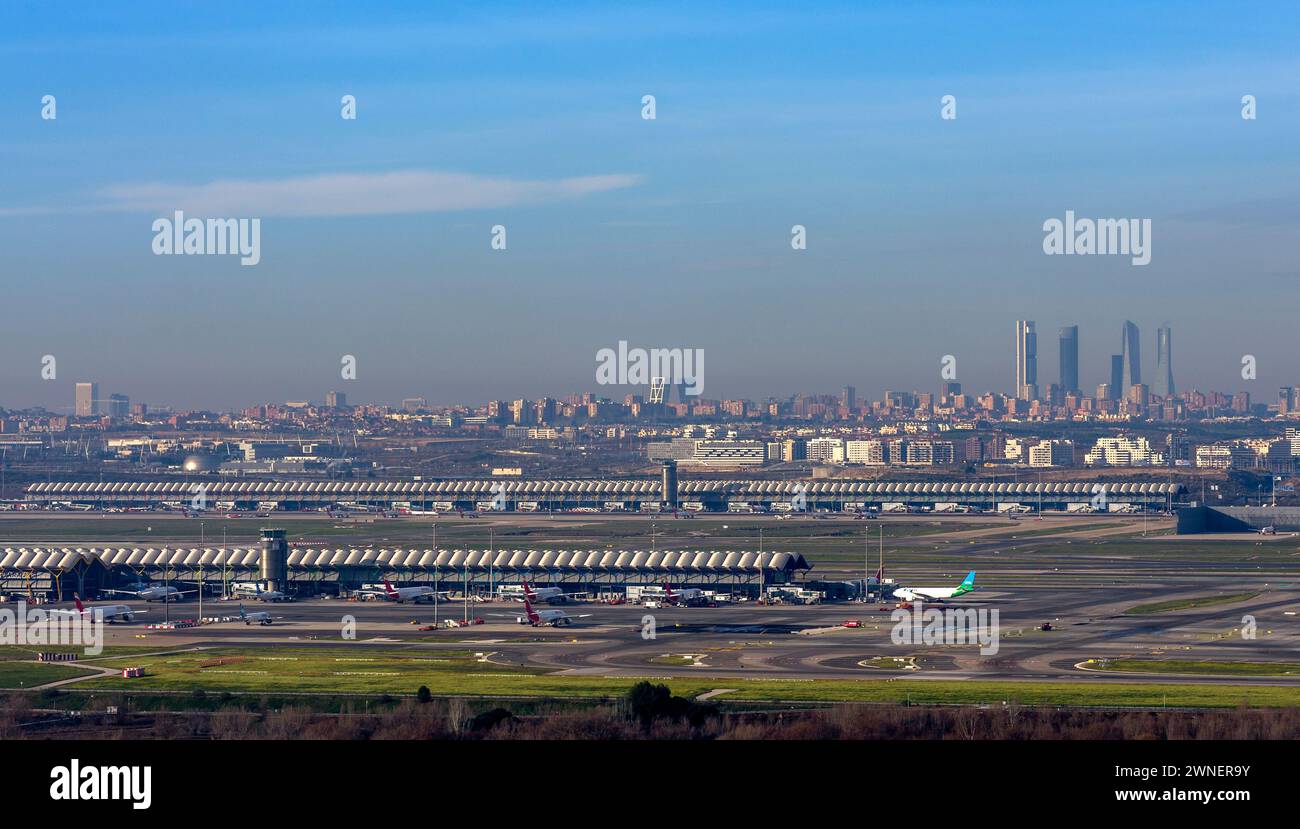 Madrid desde el mirador de Paracuellos del Jarama. Madrid. España Banque D'Images