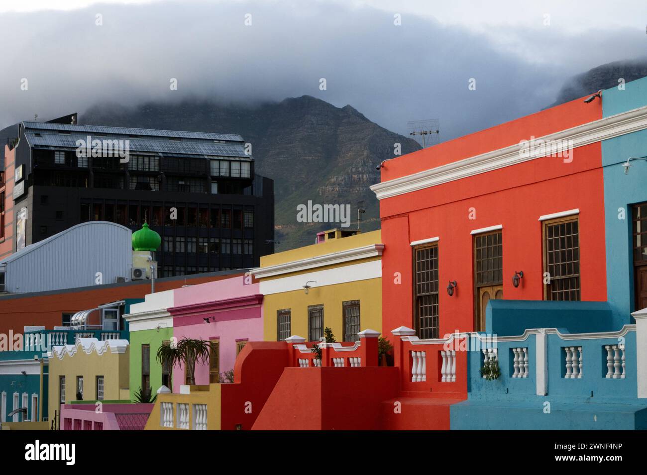 Maisons colorées dans le quartier de Bo-Kaap, Malay Quarter, Cape Town, Western Cape, Afrique du Sud Banque D'Images