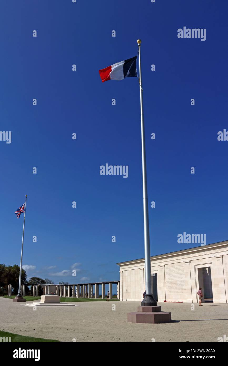 Le Mémorial de la Normandie britannique, Ver-sur-mer, France se souvient de ceux qui ont perdu le jour J dans la seconde Guerre mondiale. Banque D'Images