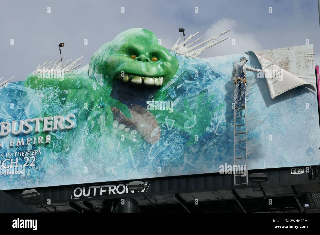 Los Angeles, Californie, USA 1er mars 2024 Ghostbusters Frozen Empire Billboard sur Sunset Blvd le 1er mars 2024 à Los Angeles, Californie, USA. Photo de Barry King/Alamy Stock photo Banque D'Images