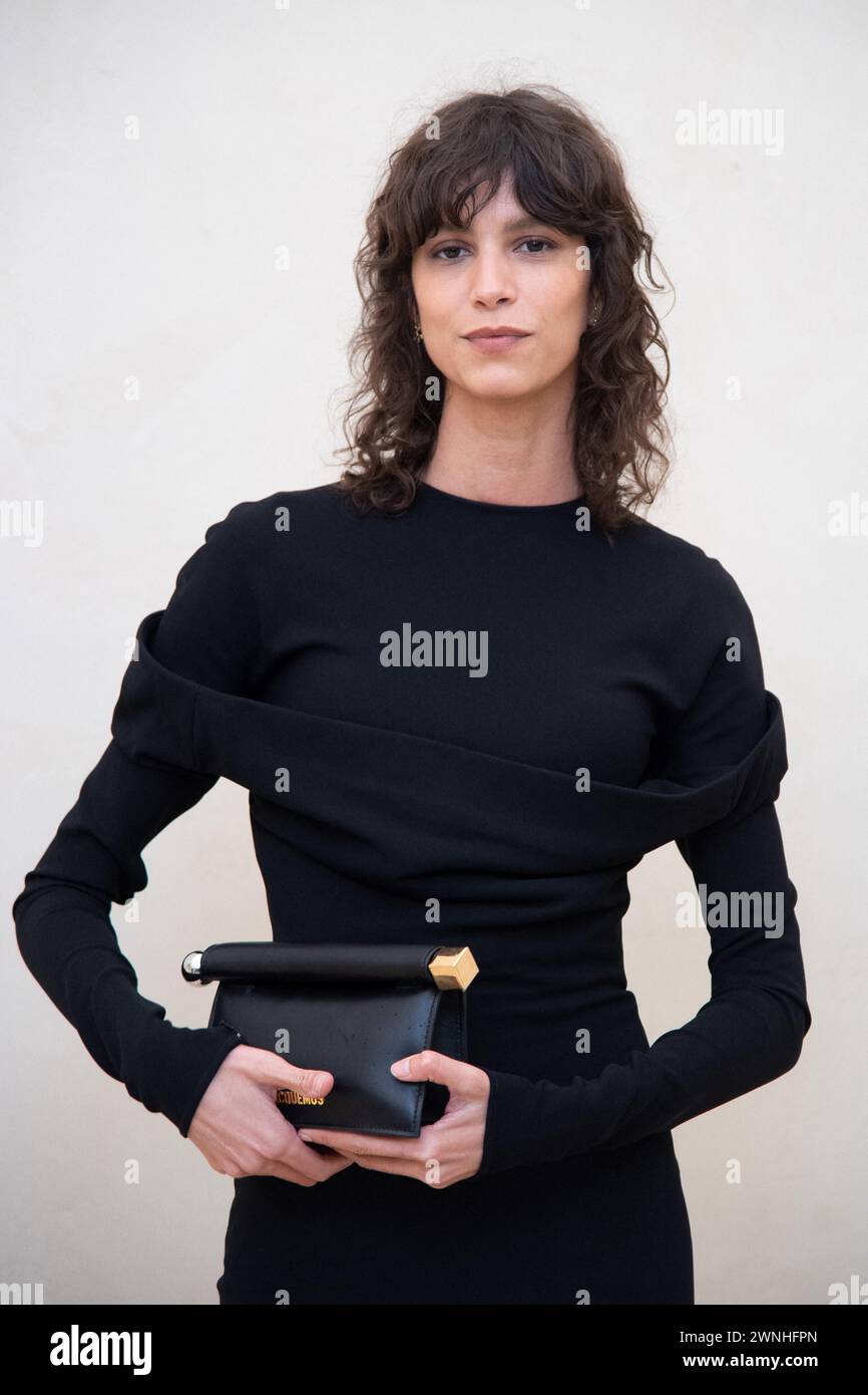 Paris, France. 02 mars 2024. Mica Arganaraz participant à la cérémonie de remise de la médaille Chevalier de l'ordre des Arts et des lettres de Simon Jacquemus dans le cadre de la semaine de la mode à Paris, France, le 2 mars 2024. Photo par Aurore Marechal/ABACAPRESS.COM crédit : Abaca Press/Alamy Live News Banque D'Images