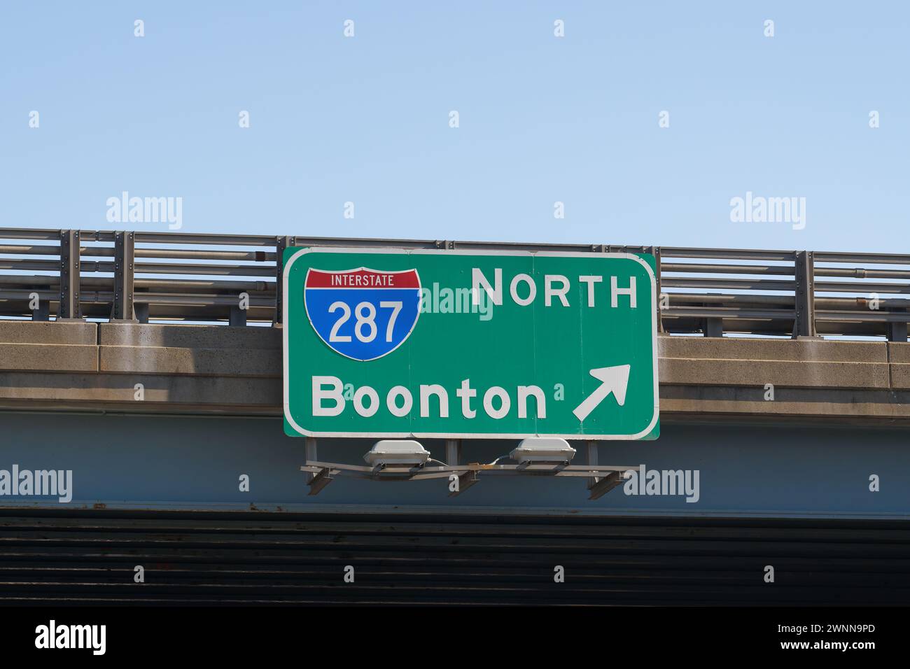 Panneau de sortie de l'autoroute pour l'Interstate 287 North vers Boonton, New Jersey Banque D'Images