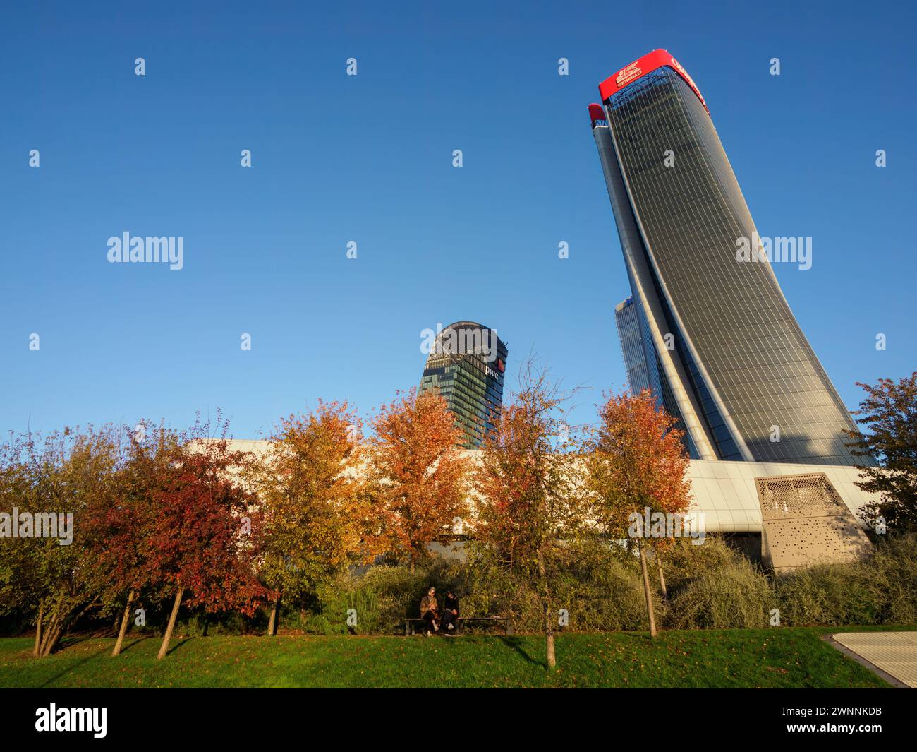 CityLife, parc moderne à Milan, Lombardie, Italie, en automne Banque D'Images