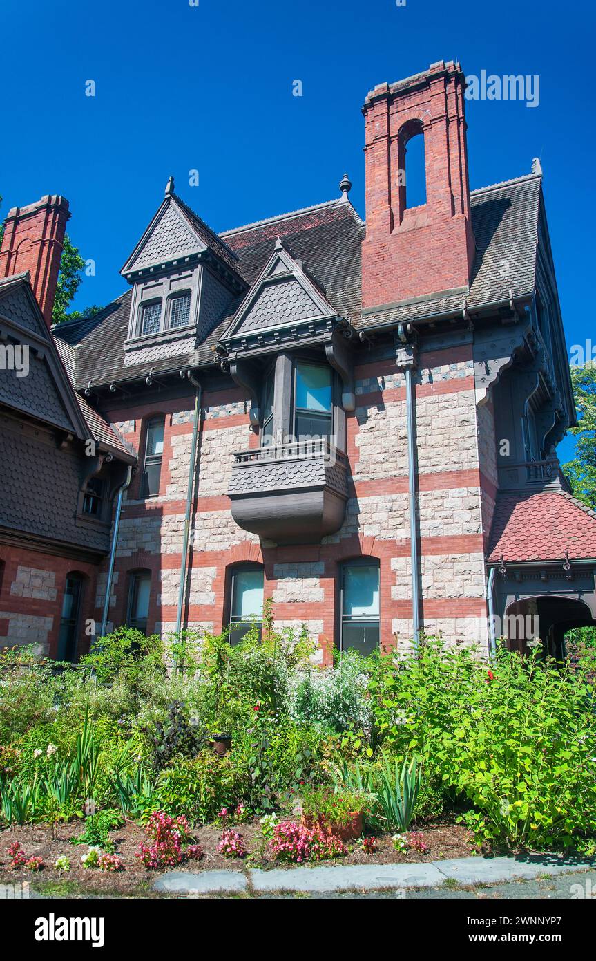 La maison historique Mark Twain à Hartford, Connecticut par une journée ensoleillée. Banque D'Images La maison historique Mark Twain à Hartford, Connecticut par une journée ensoleillée. Banque D'Images