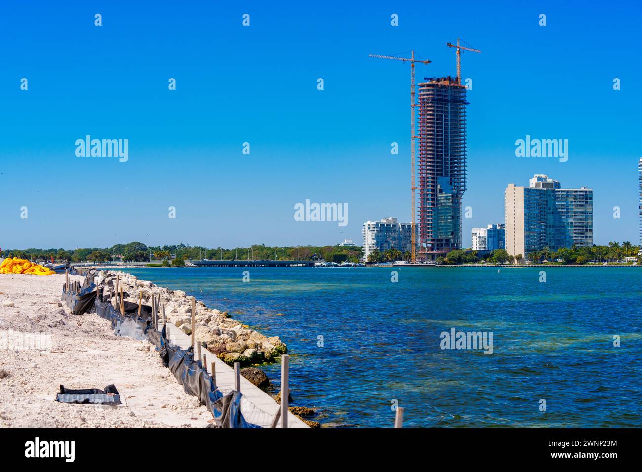 Miami, FL, États-Unis - 25 février 2024 : photo de UNA Residences Brickell en construction Banque D'Images