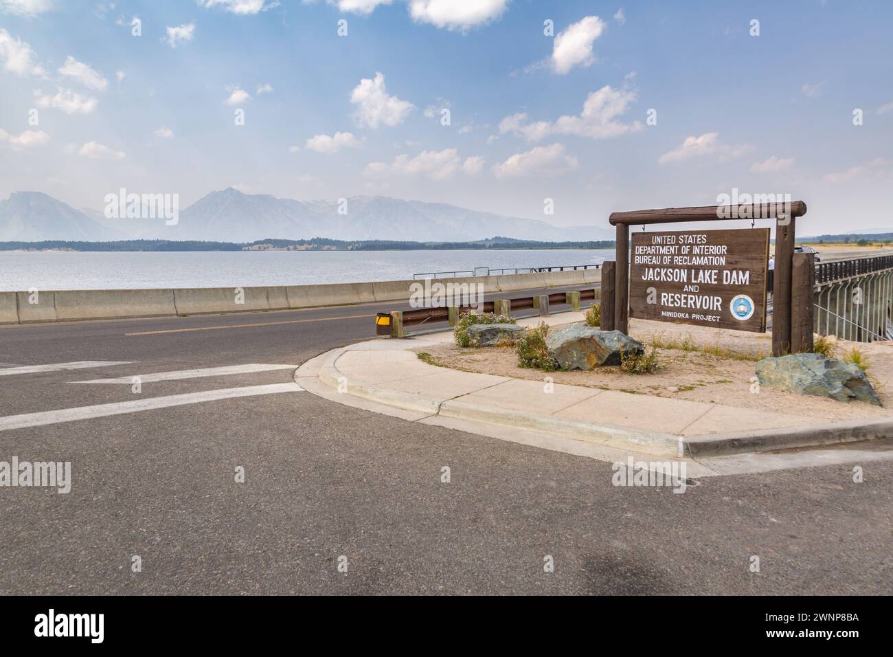 Le barrage de Jackson Lake a été construit pour stocker l'eau pour l'irrigation dans le bassin de la rivière Snake dans le parc national de Grand Teton dans le Wyoming Banque D'Images