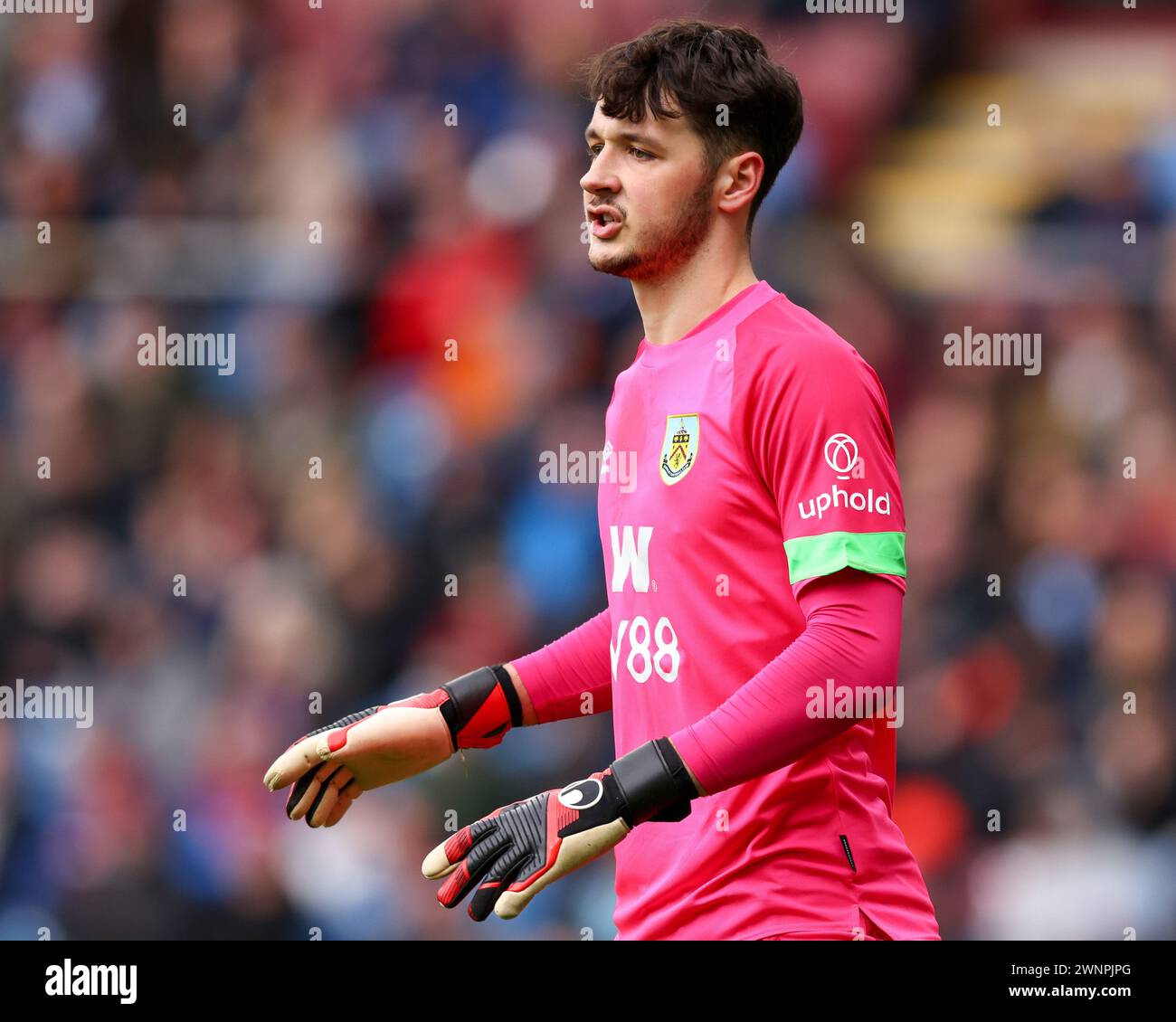 Burnley, Royaume-Uni. 3 mars 2024. James Trafford de Burnley lors du match de premier League à Turf Moor, Burnley. Le crédit photo devrait se lire : Gary Oakley/Sportimage crédit : Sportimage Ltd/Alamy Live News Banque D'Images